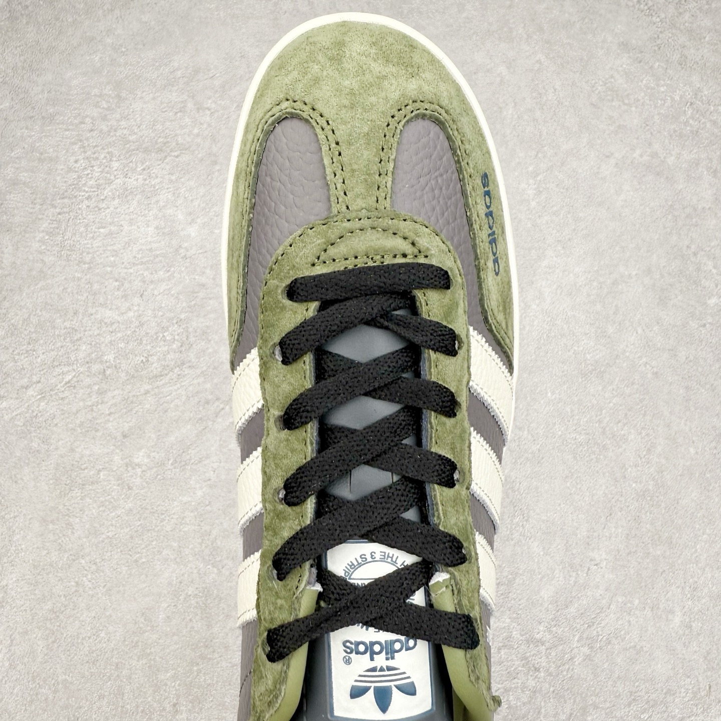 图片[4]-＃C2 AD Gazelle Indoor Trainers 羚羊内训系列低帮复古百搭休闲运动德训风板鞋 DD6608 90年代经典的复刻版！自60年代以足球训练鞋面世以来,Gazelle就以其经典设计席卷全球。1991年版本的复刻,再造经典Gazelle。采用皮革打造,搭配浊色细节,让这款经典更加简约。尺码：36 36⅔ 37⅓ 38 38⅔ 39⅓ 40 40⅔ 41⅓ 42 42⅔ 43⅓ 44⅓ 44⅔ 45-选品中心
