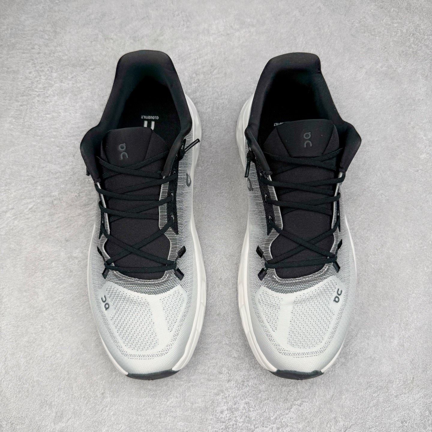 图片[2]-On Cloudmonster 2 昂跑减震生活休闲鞋 此运动品牌 开创于2010年 缓震着陆、强效回弹、轻柔质感的设计构思始终是ON研制关键 与此同时基于“为全球提供革新性的跑步感受”信念 陆续推出了多款跑鞋及其以专业运动人体跑步工程学为设计关键的功能性跑步服饰设备 让跑者不费力气地畅快畅跑 尺码：36 36.5 37.5 38 38.5 39 40 40.5 41 42 42.5 43 44 44.5 45-选品中心