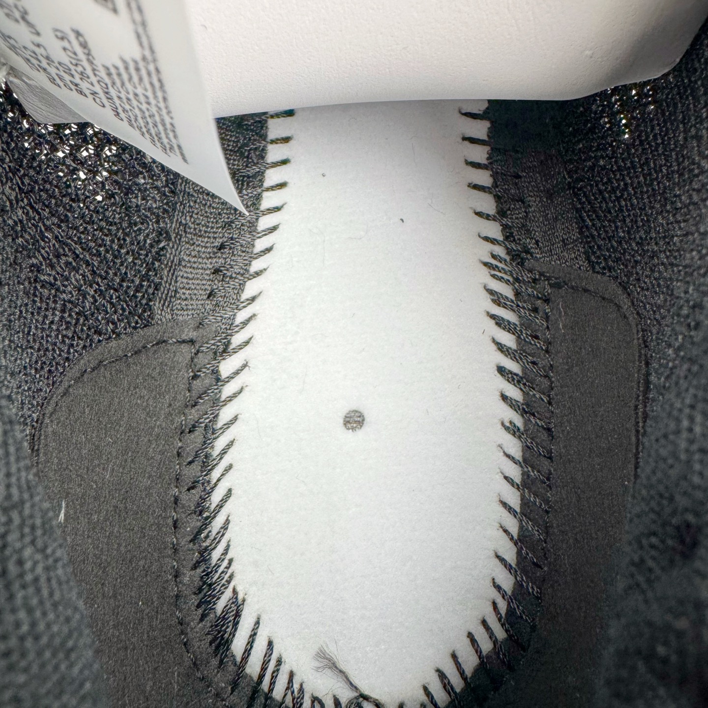 图片[10]-＃JC纯原 NK Air Zoom Alphafly NEXT% 3 2024全新马拉松超级跑鞋 HV6350-001 有史以来最轻盈、测试次数最多的NK Alphafly 经过精英马拉松运动员的测试验证 并搭载Air Zoom气垫 旨在助力跑者实现突破 取得更佳的成绩 在开发过程中 Alphafly 3帮助耐克运动员凯尔文·基普图姆（Kelvin Kiptum）以2：00：35的成绩刷新了马拉松世界纪录 Alphafly的动力设计没有改变——Air Zoom气垫单元、Flyplate碳纤维板和ZoomX泡绵 但是整体系统的制作方法略有调整 优化和提升了对运动员的帮助 主要更新包括一体式鞋底 提供顺畅稳定的“后跟到脚趾”过渡；更宽的全长Flyplate碳纤维板提供稳定助推力 全新Fast Shot外底保证出色牵引力和抓地力 全新Atomknit 3.0鞋面提供更强的控制力、透气性和中足支撑力 尺码：36 36.5 37.5 38 38.5 39 40 40.5 41 42 42.5 43 44 44.5 45 46-选品中心