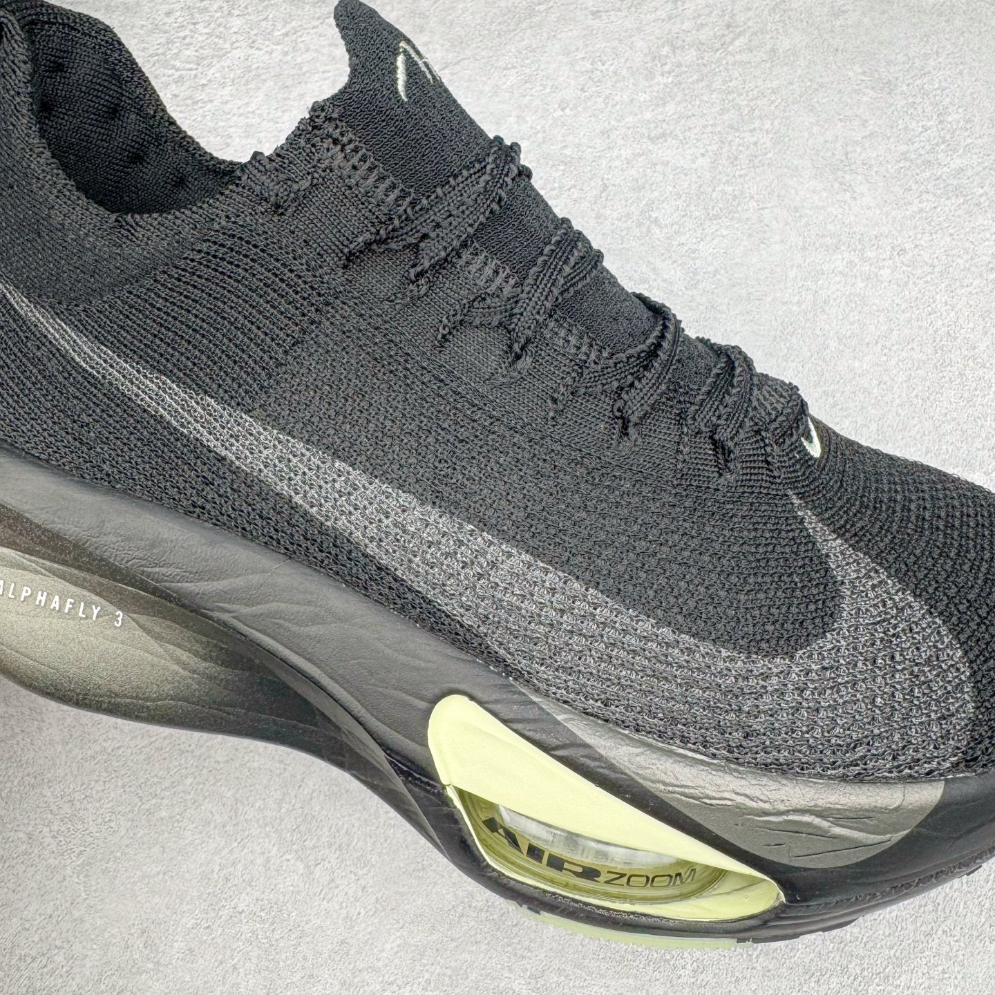 图片[17]-＃JC纯原 NK Air Zoom Alphafly NEXT% 3 2024全新马拉松超级跑鞋 HV6350-001 有史以来最轻盈、测试次数最多的NK Alphafly 经过精英马拉松运动员的测试验证 并搭载Air Zoom气垫 旨在助力跑者实现突破 取得更佳的成绩 在开发过程中 Alphafly 3帮助耐克运动员凯尔文·基普图姆（Kelvin Kiptum）以2：00：35的成绩刷新了马拉松世界纪录 Alphafly的动力设计没有改变——Air Zoom气垫单元、Flyplate碳纤维板和ZoomX泡绵 但是整体系统的制作方法略有调整 优化和提升了对运动员的帮助 主要更新包括一体式鞋底 提供顺畅稳定的“后跟到脚趾”过渡；更宽的全长Flyplate碳纤维板提供稳定助推力 全新Fast Shot外底保证出色牵引力和抓地力 全新Atomknit 3.0鞋面提供更强的控制力、透气性和中足支撑力 尺码：36 36.5 37.5 38 38.5 39 40 40.5 41 42 42.5 43 44 44.5 45 46-选品中心