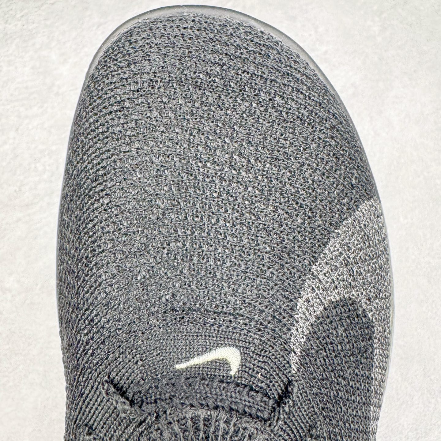 图片[16]-＃JC纯原 NK Air Zoom Alphafly NEXT% 3 2024全新马拉松超级跑鞋 HV6350-001 有史以来最轻盈、测试次数最多的NK Alphafly 经过精英马拉松运动员的测试验证 并搭载Air Zoom气垫 旨在助力跑者实现突破 取得更佳的成绩 在开发过程中 Alphafly 3帮助耐克运动员凯尔文·基普图姆（Kelvin Kiptum）以2：00：35的成绩刷新了马拉松世界纪录 Alphafly的动力设计没有改变——Air Zoom气垫单元、Flyplate碳纤维板和ZoomX泡绵 但是整体系统的制作方法略有调整 优化和提升了对运动员的帮助 主要更新包括一体式鞋底 提供顺畅稳定的“后跟到脚趾”过渡；更宽的全长Flyplate碳纤维板提供稳定助推力 全新Fast Shot外底保证出色牵引力和抓地力 全新Atomknit 3.0鞋面提供更强的控制力、透气性和中足支撑力 尺码：36 36.5 37.5 38 38.5 39 40 40.5 41 42 42.5 43 44 44.5 45 46-选品中心