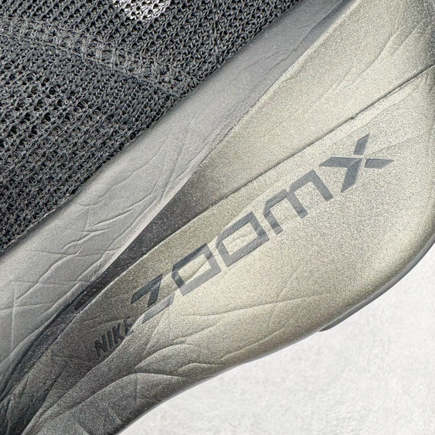 图片[14]-＃JC纯原 NK Air Zoom Alphafly NEXT% 3 2024全新马拉松超级跑鞋 HV6350-001 有史以来最轻盈、测试次数最多的NK Alphafly 经过精英马拉松运动员的测试验证 并搭载Air Zoom气垫 旨在助力跑者实现突破 取得更佳的成绩 在开发过程中 Alphafly 3帮助耐克运动员凯尔文·基普图姆（Kelvin Kiptum）以2：00：35的成绩刷新了马拉松世界纪录 Alphafly的动力设计没有改变——Air Zoom气垫单元、Flyplate碳纤维板和ZoomX泡绵 但是整体系统的制作方法略有调整 优化和提升了对运动员的帮助 主要更新包括一体式鞋底 提供顺畅稳定的“后跟到脚趾”过渡；更宽的全长Flyplate碳纤维板提供稳定助推力 全新Fast Shot外底保证出色牵引力和抓地力 全新Atomknit 3.0鞋面提供更强的控制力、透气性和中足支撑力 尺码：36 36.5 37.5 38 38.5 39 40 40.5 41 42 42.5 43 44 44.5 45 46-选品中心