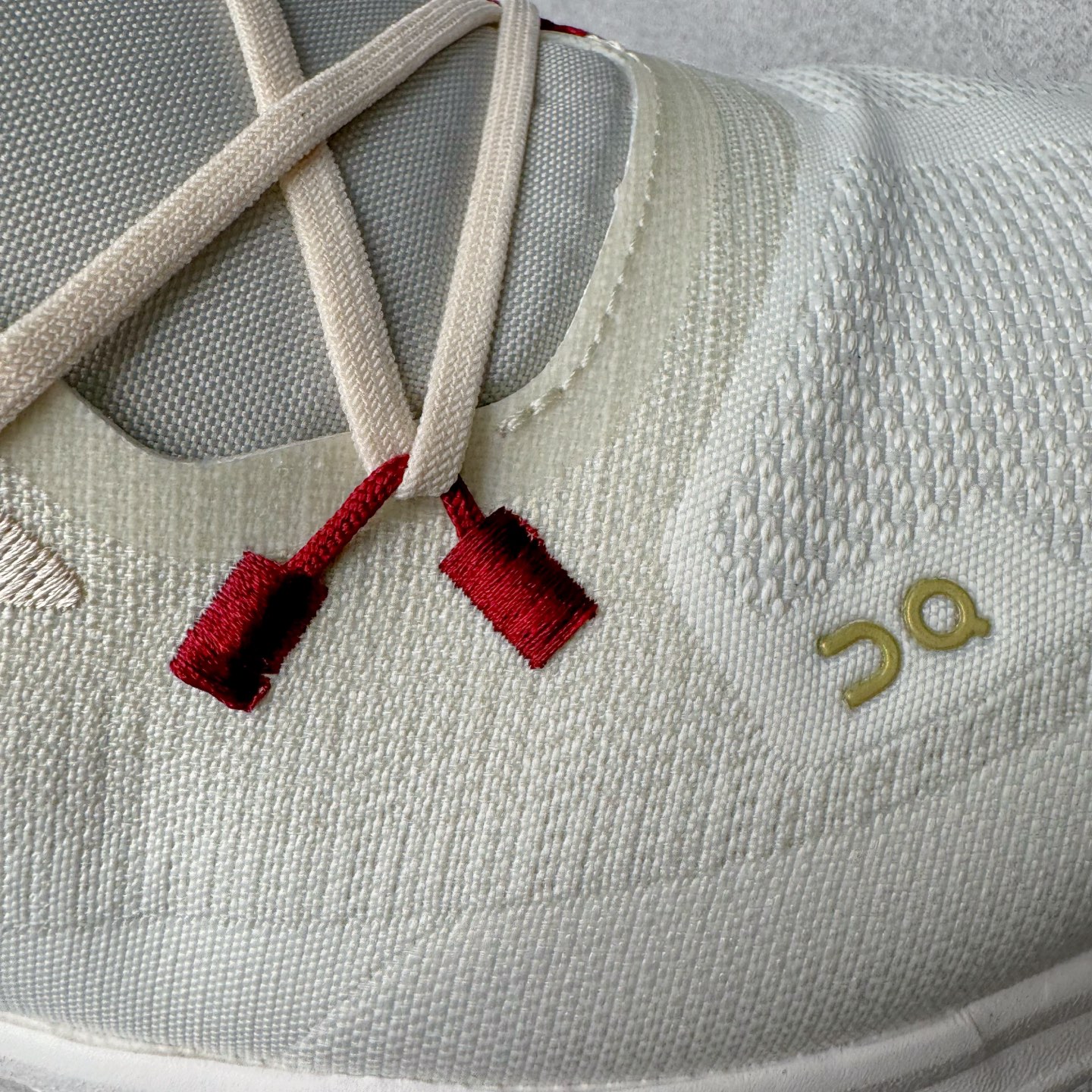 图片[17]-On Cloudmonster 2 昂跑减震生活休闲鞋 此运动品牌 开创于2010年 缓震着陆、强效回弹、轻柔质感的设计构思始终是ON研制关键 与此同时基于“为全球提供革新性的跑步感受”信念 陆续推出了多款跑鞋及其以专业运动人体跑步工程学为设计关键的功能性跑步服饰设备 让跑者不费力气地畅快畅跑 尺码：36 36.5 37.5 38 38.5 39 40 40.5 41 42 42.5 43 44 44.5 45-选品中心