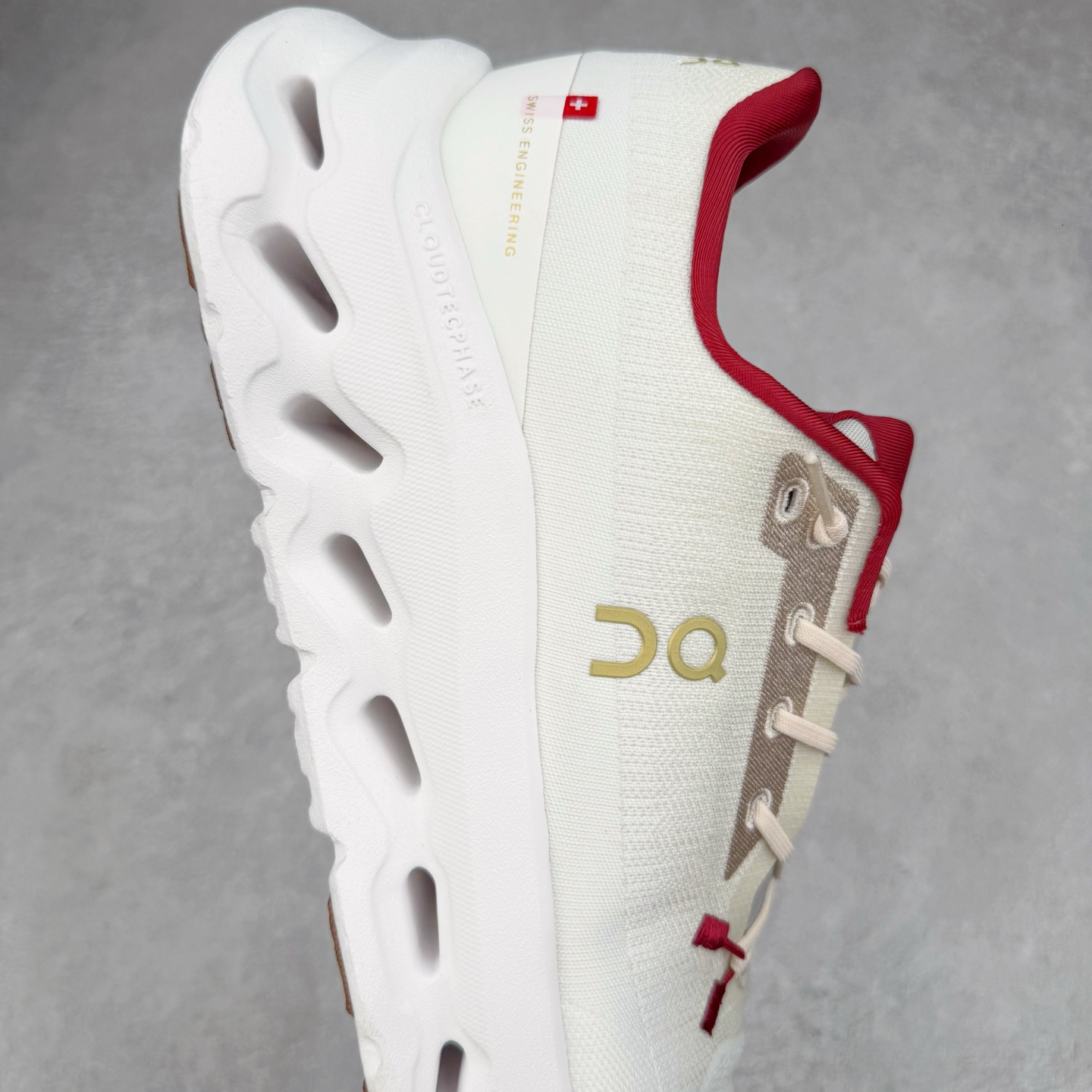 图片[6]-On Cloudmonster 2 昂跑减震生活休闲鞋 此运动品牌 开创于2010年 缓震着陆、强效回弹、轻柔质感的设计构思始终是ON研制关键 与此同时基于“为全球提供革新性的跑步感受”信念 陆续推出了多款跑鞋及其以专业运动人体跑步工程学为设计关键的功能性跑步服饰设备 让跑者不费力气地畅快畅跑 尺码：36 36.5 37.5 38 38.5 39 40 40.5 41 42 42.5 43 44 44.5 45-选品中心