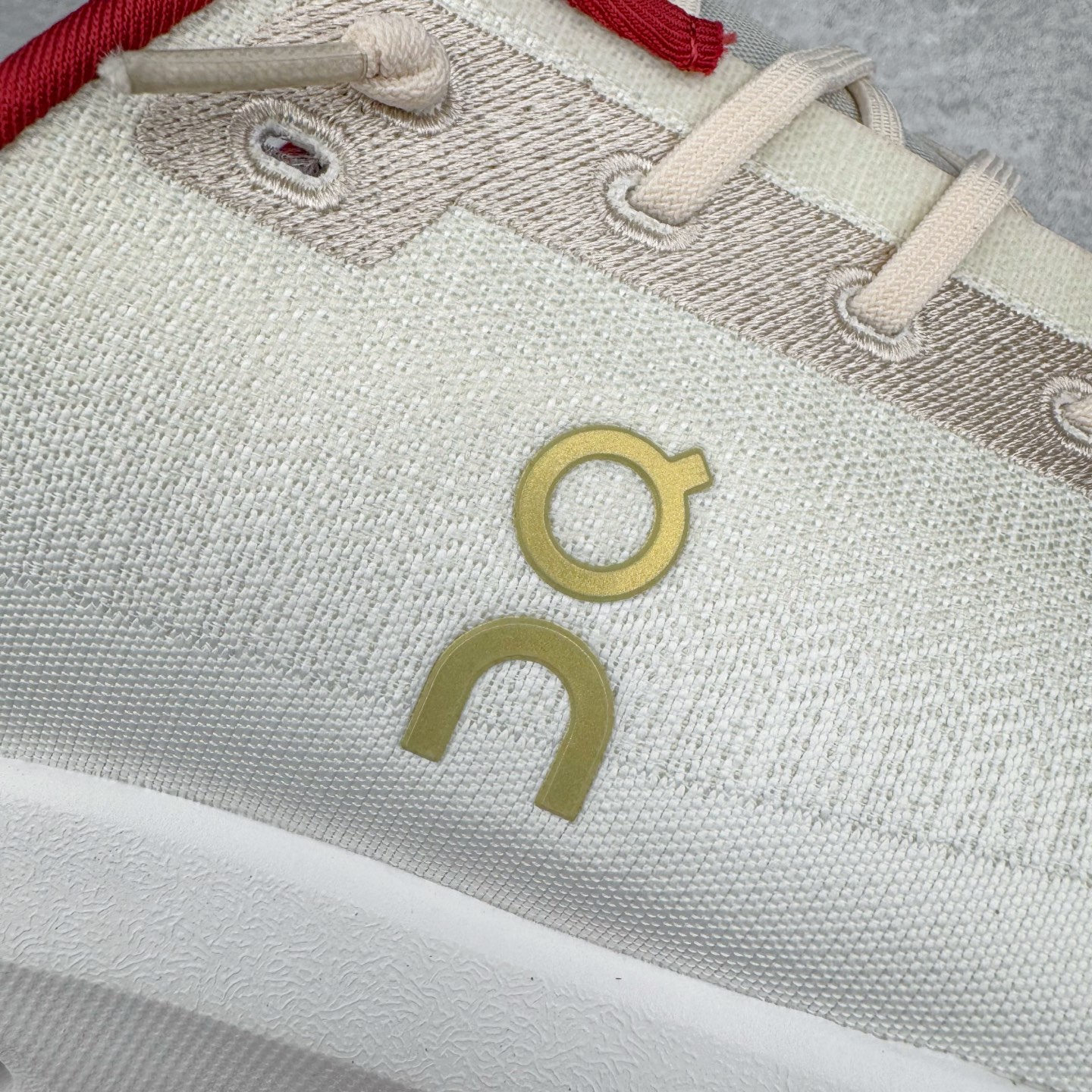 图片[18]-On Cloudmonster 2 昂跑减震生活休闲鞋 此运动品牌 开创于2010年 缓震着陆、强效回弹、轻柔质感的设计构思始终是ON研制关键 与此同时基于“为全球提供革新性的跑步感受”信念 陆续推出了多款跑鞋及其以专业运动人体跑步工程学为设计关键的功能性跑步服饰设备 让跑者不费力气地畅快畅跑 尺码：36 36.5 37.5 38 38.5 39 40 40.5 41 42 42.5 43 44 44.5 45-选品中心