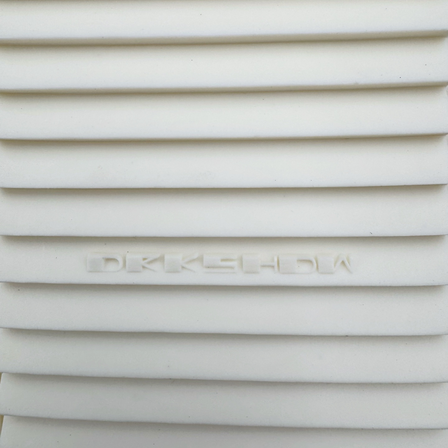 图片[19]-＃DG纯原 Rick Owens Drkshdw 瑞克·欧文斯尼龙罗缎高帮时尚运动板鞋 黑白 二级市场已经7K以上 平台客户随意卖四位数 RO广东原厂出品 纯原天花板 原版一比一复刻 冲正绝不翻车 还原度达到百分之98以上 原楦开发纸版版型 ZP拆解原版1：1复模裁片纸版 力求做到0错位 这样才能达到和zp一致的鞋型味道 采用进口cnc数控机床开发对版独家tpu奶香大底 区别于市场所有版本 zp同源全头层粒面小牛皮 达到和zp一致手感 原厂进口细纹布 万邦订购原厂高弹粉红色海绵 内里搭配软质细腻羊皮 TPU高密度大底 软硬度透光度高已经测试和原版一致 尺码：36 37 38 39 40 41 42 43 44 45 46-选品中心