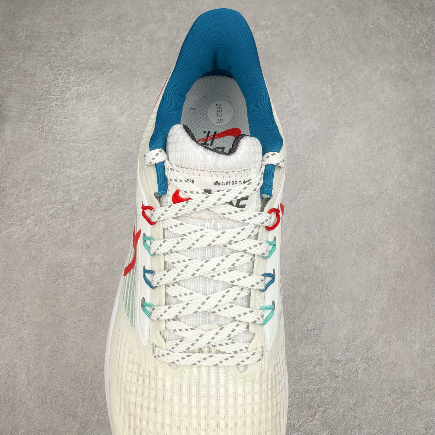 图片[5]-＃TG纯原 NK Zoom Pegasus 飞马39代马拉松系列网面透气缓震疾速跑鞋 独家渠道 市面未流通批次 奥莱直播间499 599一样的东西 碾压市面现存所有版本 公司一样的东西 超值回馈 帮你省钱 拥有 Zoom Air 一如既往的稳定感和流畅感 鞋面采用工程网眼设计 为特定高热区域营造出色透气性 进一步增加鞋面的穿孔数量 让足部能够快速散热 中足搭配 Flywire 飞线 在高速运动时营造舒适稳定的贴合感 内置Zoon气垫加持 动力十足 尺码：36 36.5 37.5 38 38.5 39 40 40.5 41 42 42.5 43 44 44.5 45-选品中心