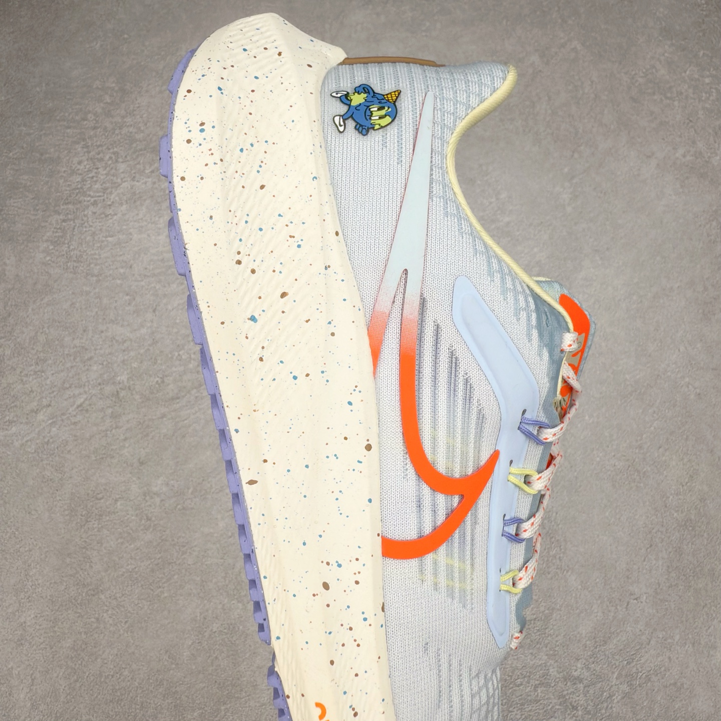 图片[6]-＃TG纯原 NK Zoom Pegasus 飞马39代马拉松系列网面透气缓震疾速跑鞋 独家渠道 市面未流通批次 奥莱直播间499 599一样的东西 碾压市面现存所有版本 公司一样的东西 超值回馈 帮你省钱 拥有 Zoom Air 一如既往的稳定感和流畅感 鞋面采用工程网眼设计 为特定高热区域营造出色透气性 进一步增加鞋面的穿孔数量 让足部能够快速散热 中足搭配 Flywire 飞线 在高速运动时营造舒适稳定的贴合感 内置Zoon气垫加持 动力十足 尺码：36 36.5 37.5 38 38.5 39 40 40.5 41 42 42.5 43 44 44.5 45-选品中心