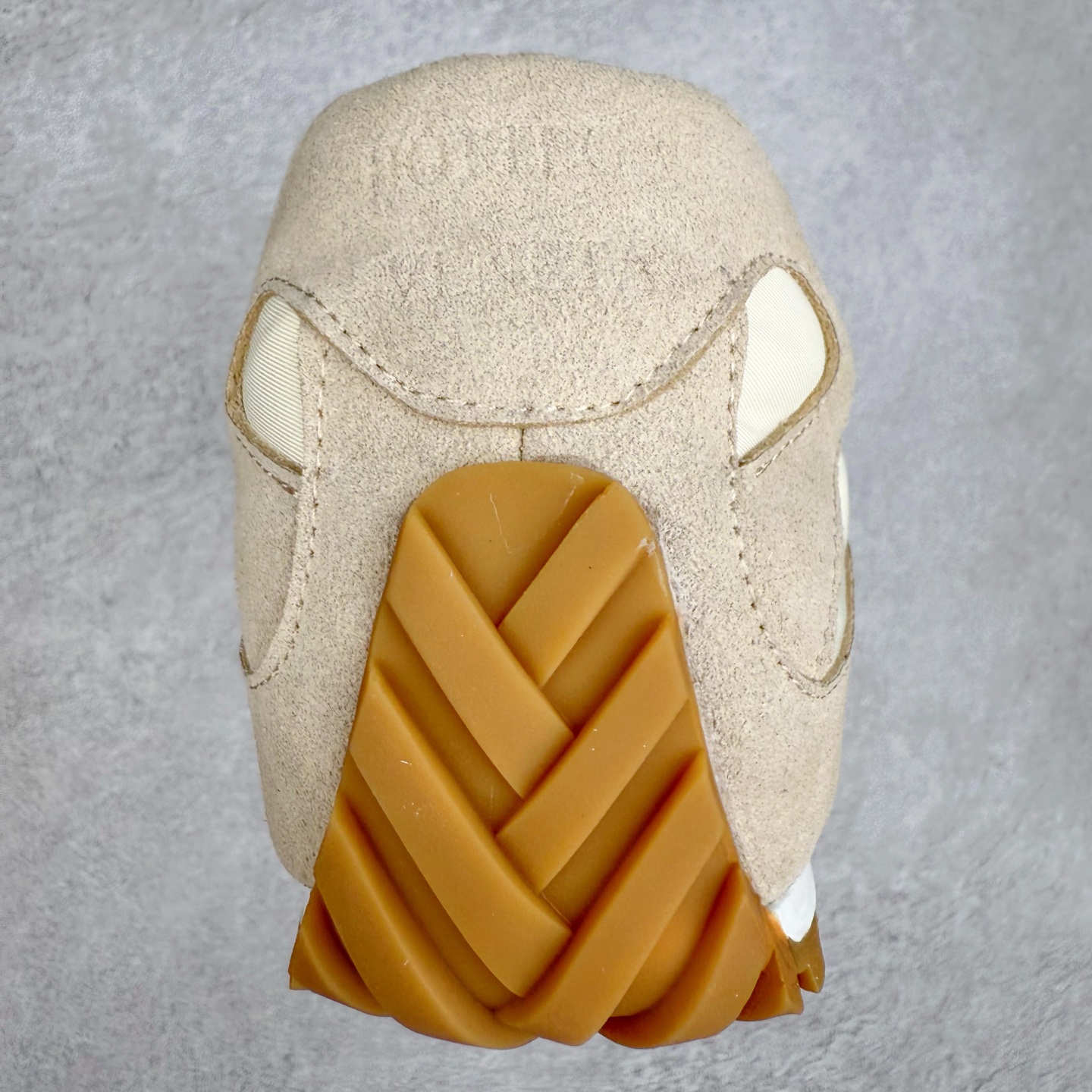 图片[8]-BOTTEGA VENETA Orbit Runner BV葆蝶家时尚休闲王一博同款老爹鞋运动鞋 原版开发 一比一打造 相似度百分之99以上 市场一梯队级别品质 区别市场任何标文顶级品质版本 采用轻质科技网布面料 搭配几何图案设计橡胶外底 王炸系列 高版本 认准套包工艺 实际增高很多哦 还是一样显腿细非常nice 耐玩耐造 对标对版 套包鞋工艺 认准高版本 大底选用拼色TPU大底 配置原版包装 尺码：35 36 37 38 39 40 41 42 43 44 45-选品中心