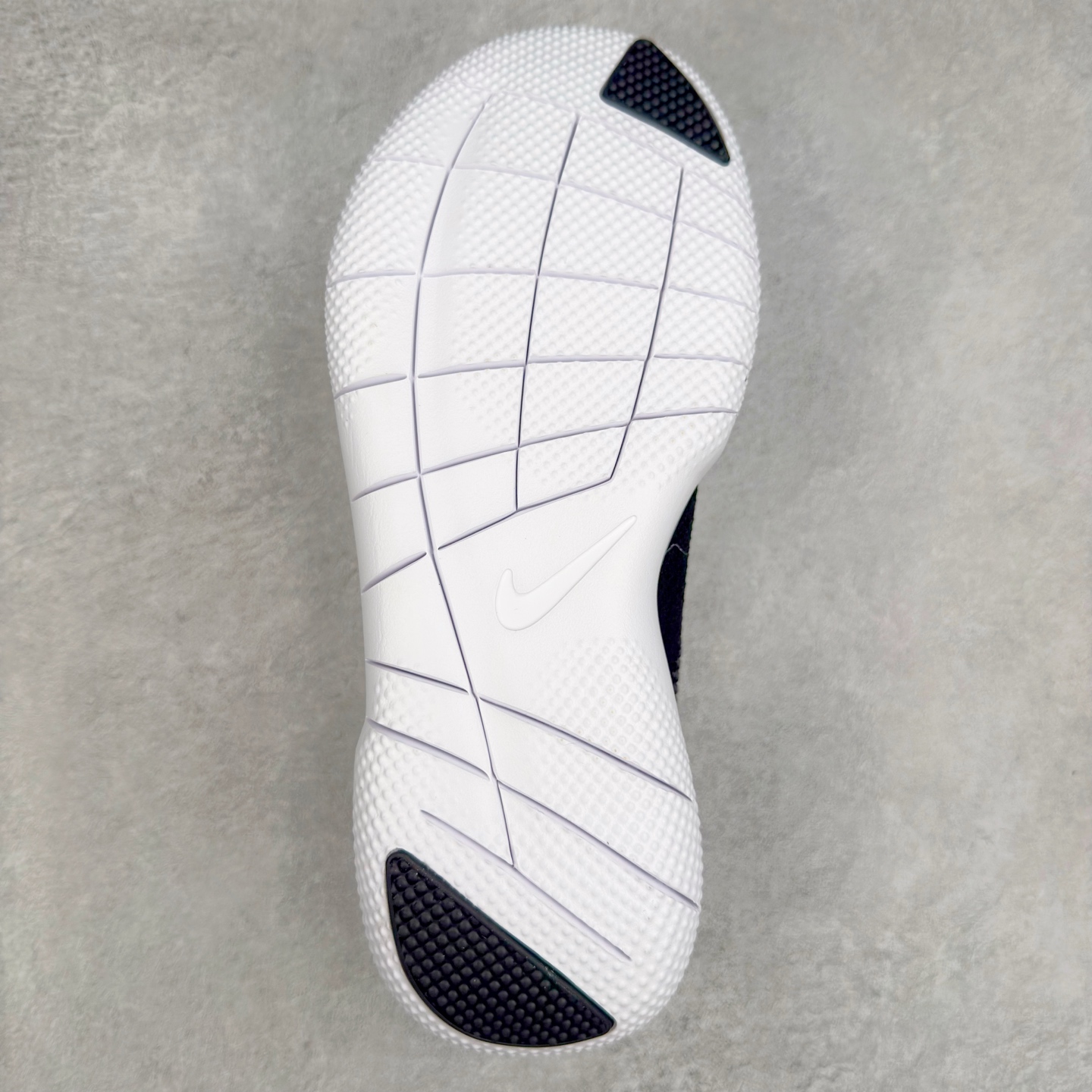 图片[9]-NK Free 赤足 2025 舒适百搭防滑耐磨低帮生活休闲鞋 实拍调校N版已经零色差零失真 百分百还原实物色彩所见即所得 不存在货不对板色差等低级问题 选购参考实物拍摄 不混卖不参货 只用心做好货严格选品 承诺混一赔十 尺码：36 36.5 37.5 38 38.5 39 40 40.5 41 42 42.5 43 44 44.5 45-选品中心