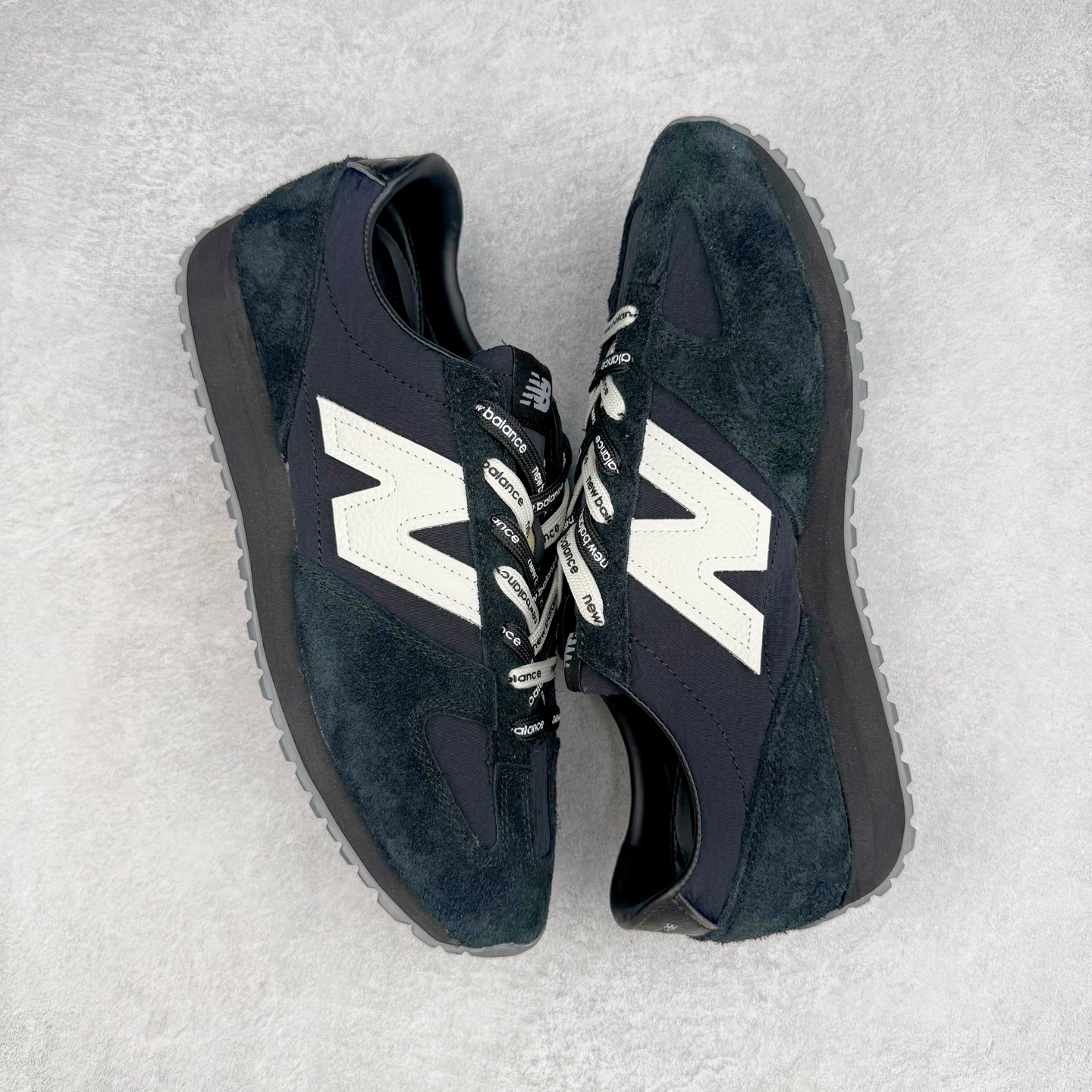 图片[3]-＃M纯原 New Balance U471AE NB新百伦织物牛剖层革春夏薄底鞋防滑耐磨平衡轻便低帮生活休闲鞋 原档数据独立私模大底 唯一正确三层组合大底 特高弹切片加持 百分百还原原鞋脚感 NB市场最强产物 防伪原标全套原楦原纸板原厂数据开发 全鞋电脑针车加持 原厂网布 原装进口头层翻毛皮料正确绒感卡色 正确中底拉帮中底网布细节 匠心打造 耗时两个月开发完成 工艺极其复杂难度可想而知 高端零售专供产物 尺码：36 37 37.5 38 38.5 39.5 40 40.5 41.5 42 42.5 43 44 44.5 45 45.5 46.5 47-选品中心