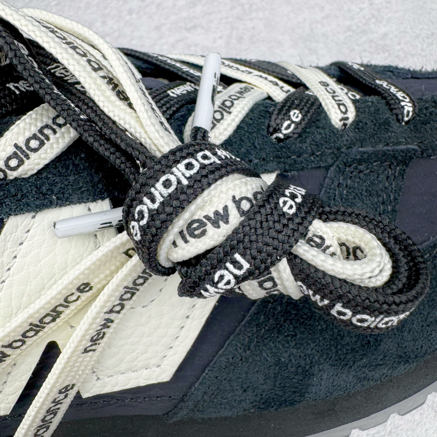 图片[13]-＃M纯原 New Balance U471AE NB新百伦织物牛剖层革春夏薄底鞋防滑耐磨平衡轻便低帮生活休闲鞋 原档数据独立私模大底 唯一正确三层组合大底 特高弹切片加持 百分百还原原鞋脚感 NB市场最强产物 防伪原标全套原楦原纸板原厂数据开发 全鞋电脑针车加持 原厂网布 原装进口头层翻毛皮料正确绒感卡色 正确中底拉帮中底网布细节 匠心打造 耗时两个月开发完成 工艺极其复杂难度可想而知 高端零售专供产物 尺码：36 37 37.5 38 38.5 39.5 40 40.5 41.5 42 42.5 43 44 44.5 45 45.5 46.5 47-选品中心