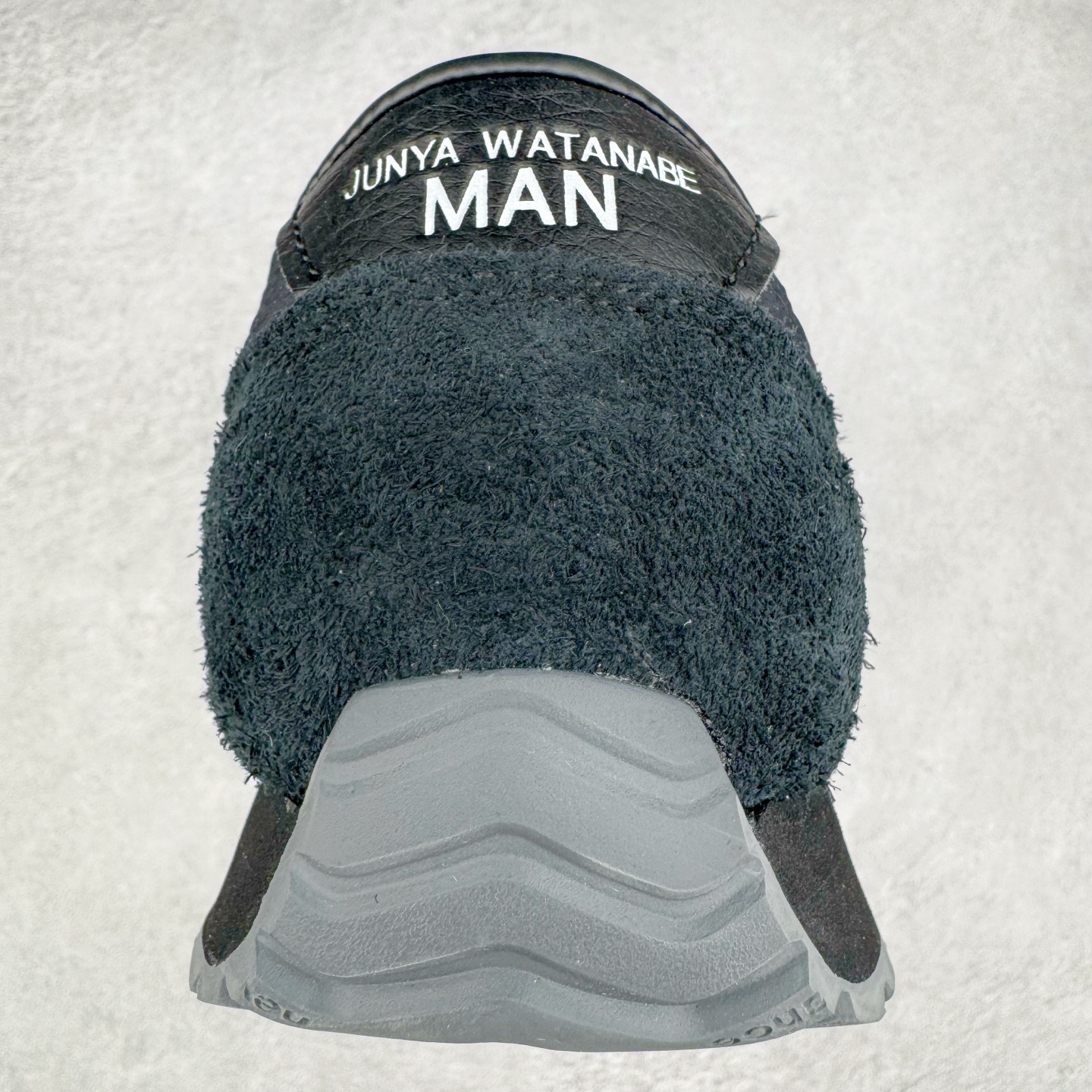 图片[8]-＃M纯原 New Balance U471AE NB新百伦织物牛剖层革春夏薄底鞋防滑耐磨平衡轻便低帮生活休闲鞋 原档数据独立私模大底 唯一正确三层组合大底 特高弹切片加持 百分百还原原鞋脚感 NB市场最强产物 防伪原标全套原楦原纸板原厂数据开发 全鞋电脑针车加持 原厂网布 原装进口头层翻毛皮料正确绒感卡色 正确中底拉帮中底网布细节 匠心打造 耗时两个月开发完成 工艺极其复杂难度可想而知 高端零售专供产物 尺码：36 37 37.5 38 38.5 39.5 40 40.5 41.5 42 42.5 43 44 44.5 45 45.5 46.5 47-选品中心