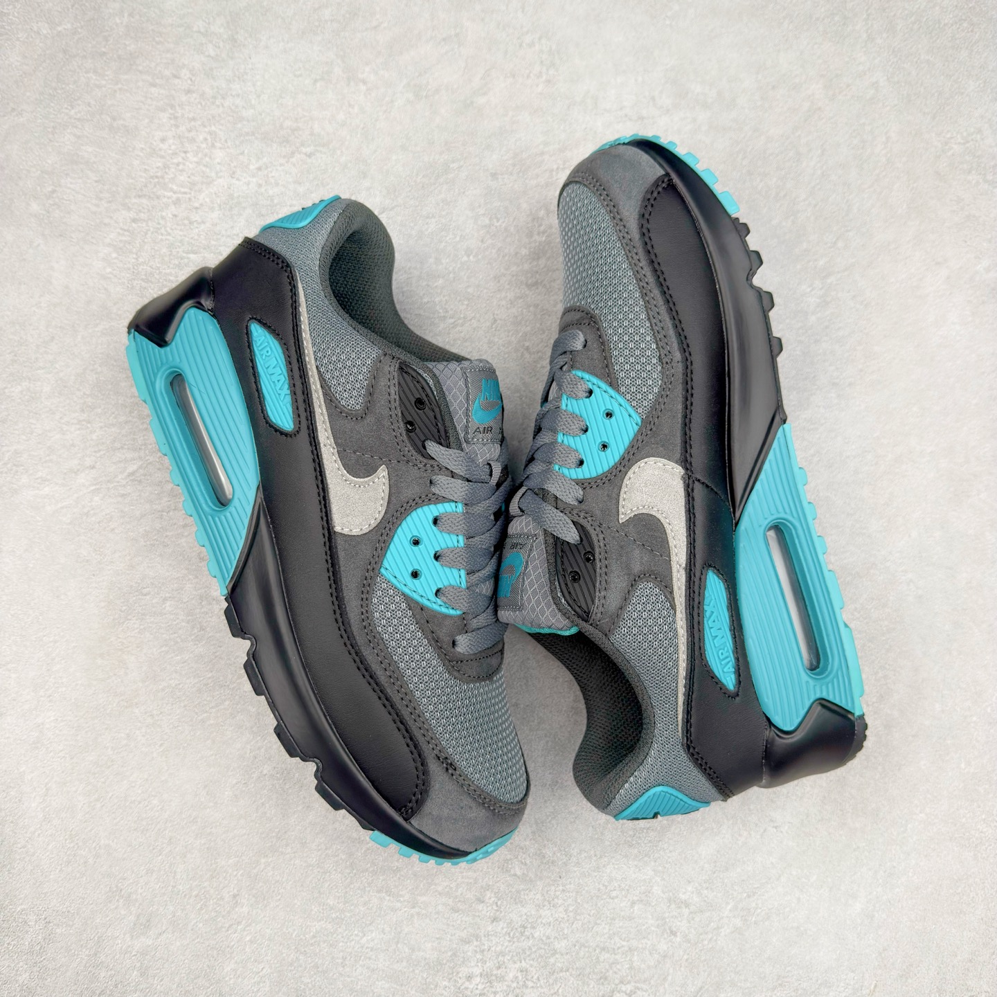 图片[3]-＃MX版 NK Air MAX 90 气垫复古减震跑步鞋 DM0029-013 经典重温 独家陆续补货 外单专供大厂出品 品质稳定 一百余色 终端操作 Air Max 90于1990年推出 来自Air Max系列 在Air Max 1的基础上改进而得 增加了气垫面积 外型上也更为流线 最特別的就是加入了菱纹塑胶嵌板 为Air Max 90增添了许多潮流气息 皮革鞋面 造就出色耐穿性和支撑力 Max Air缓震配置搭配泡棉中底 令Air Max 90轻盈而舒适 华夫格橡胶外底 铸就Air Max 90非凡的抓地力 而Air Max 90不仅是一双跑鞋 它成功跨越了时间的演进 成为了球鞋文化与潮流圈中最熟为人知的鞋款之一 尺码：36 36.5 37.5 38 38.5 39 40 40.5 41 42 42.5 43 44 44.5 45-选品中心