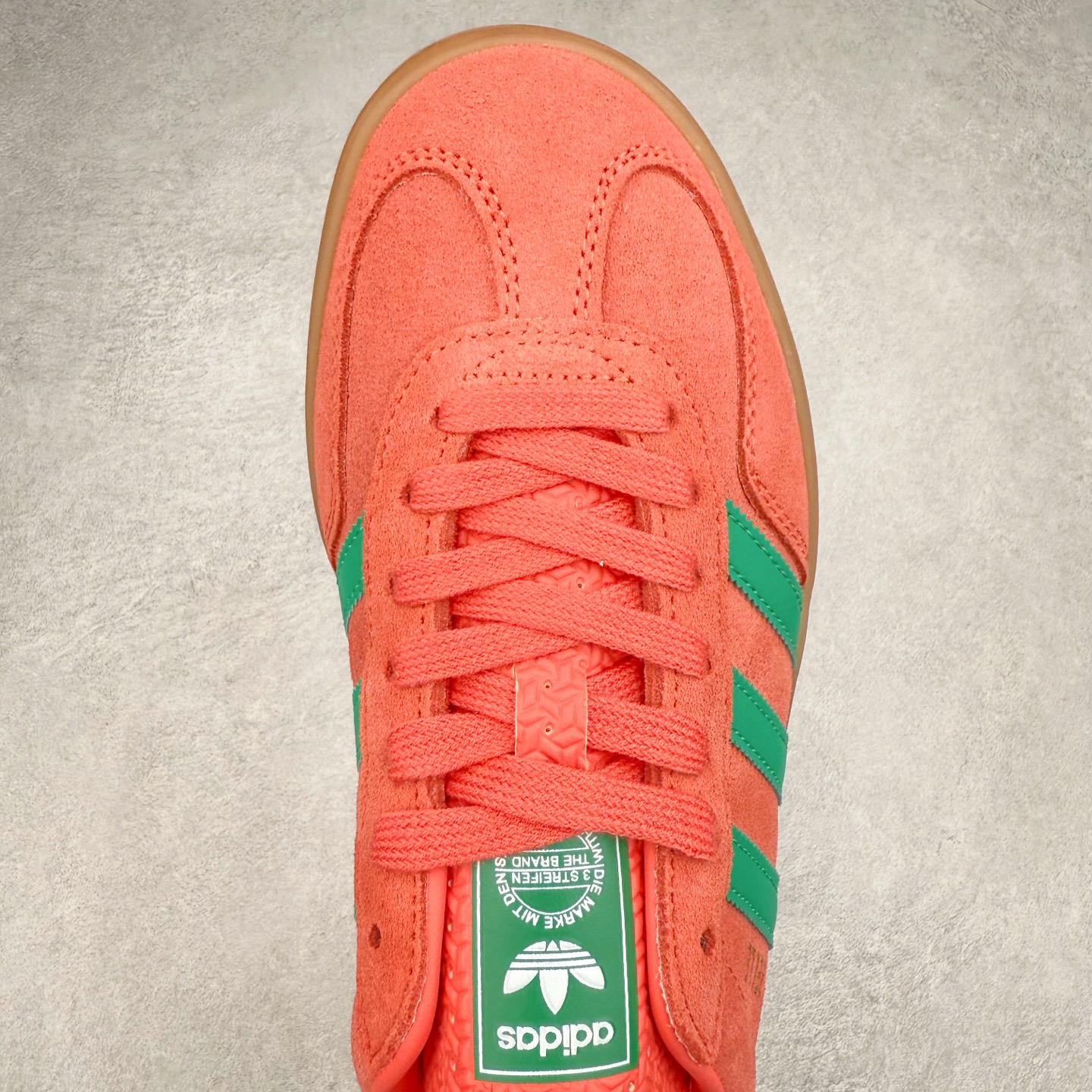 图片[4]-AD Gazelle Indoor Trainers 羚羊内训系列低帮复古百搭休闲运动德训风板鞋 JH5407 90年代经典的复刻版！自60年代以足球训练鞋面世以来,Gazelle就以其经典设计席卷全球。1991年版本的复刻,再造经典Gazelle。采用皮革打造,搭配浊色细节,让这款经典更加简约。尺码：36 36⅔ 37⅓ 38 38⅔ 39⅓ 40 40⅔ 41⅓ 42 42⅔ 43⅓ 44⅓ 44⅔ 45-选品中心