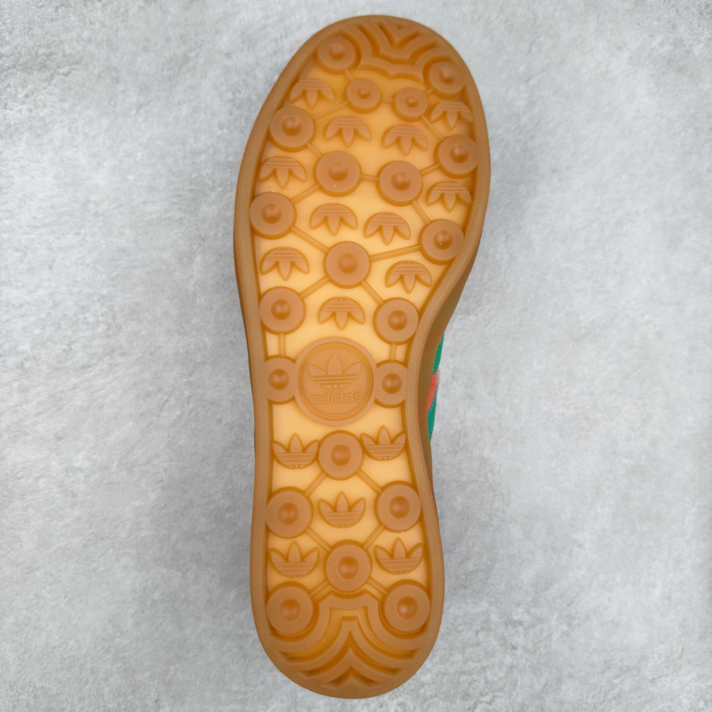 图片[9]-AD Gazelle Indoor Trainers 羚羊内训系列低帮复古百搭休闲运动德训风板鞋 JH5407 90年代经典的复刻版！自60年代以足球训练鞋面世以来,Gazelle就以其经典设计席卷全球。1991年版本的复刻,再造经典Gazelle。采用皮革打造,搭配浊色细节,让这款经典更加简约。尺码：36 36⅔ 37⅓ 38 38⅔ 39⅓ 40 40⅔ 41⅓ 42 42⅔ 43⅓ 44⅓ 44⅔ 45-选品中心