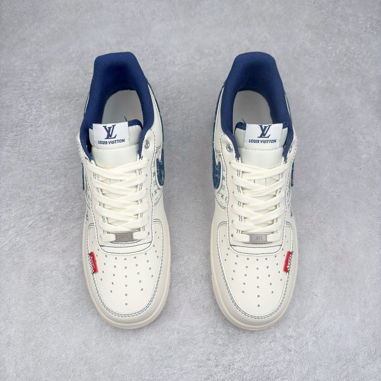 图片[2]-NK Air Force 1´07 Low 空军一号低帮百搭休闲运动板鞋 YX5066-342 柔软、弹性十足的缓震性能和出色的中底设计 横跨复古与现代的外型结合 造就出风靡全球 三十多年的Force 1 直到今天还深受青睐 实拍调校N版已经零色差零失真 百分百还原实物色彩所见即所得 不存在货不对板色差等低级问题 选购参考实物拍摄 不混卖不参货 只用心做好货严格选品 承诺混一赔十 尺码：36 36.5 37.5 38 38.5 39 40 40.5 41 42 42.5 43 44 44.5 45-选品中心