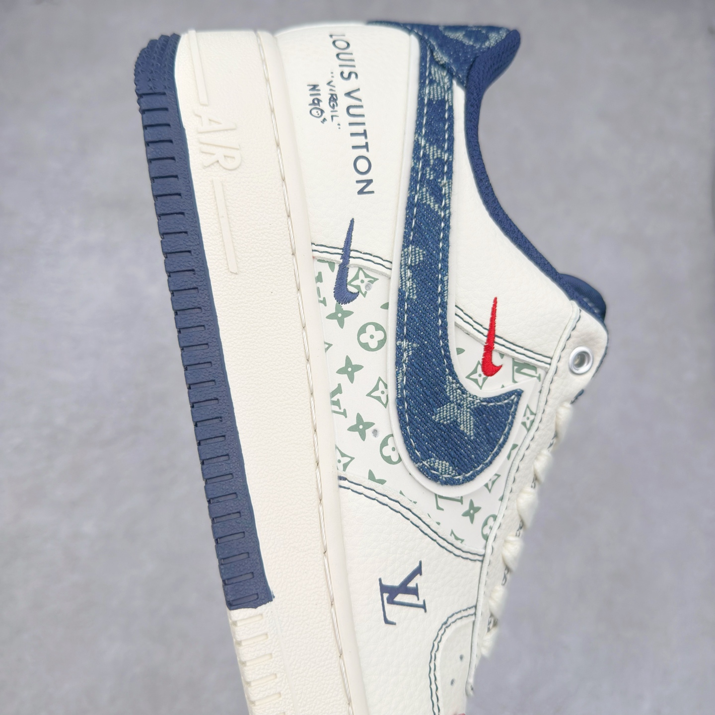 图片[6]-NK Air Force 1´07 Low 空军一号低帮百搭休闲运动板鞋 YX5066-342 柔软、弹性十足的缓震性能和出色的中底设计 横跨复古与现代的外型结合 造就出风靡全球 三十多年的Force 1 直到今天还深受青睐 实拍调校N版已经零色差零失真 百分百还原实物色彩所见即所得 不存在货不对板色差等低级问题 选购参考实物拍摄 不混卖不参货 只用心做好货严格选品 承诺混一赔十 尺码：36 36.5 37.5 38 38.5 39 40 40.5 41 42 42.5 43 44 44.5 45-选品中心