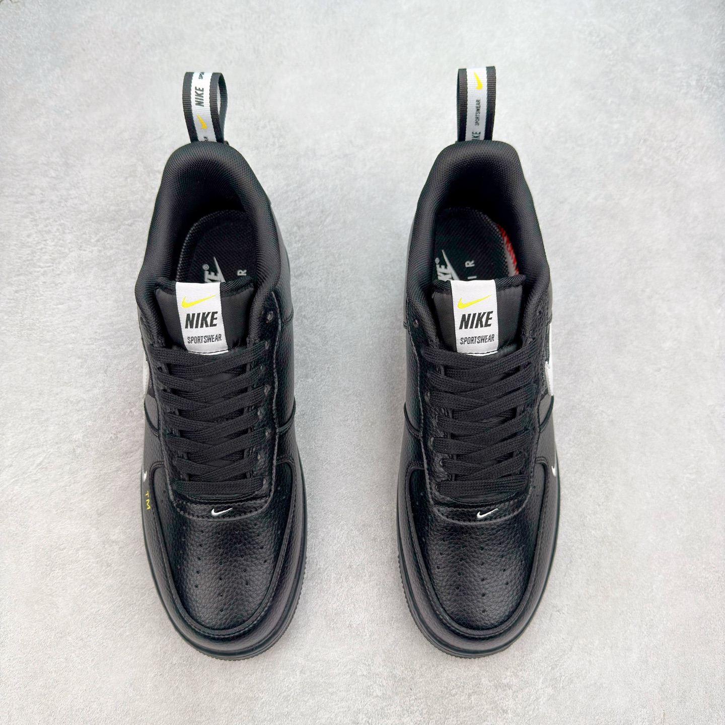 ＃福利特价‼️
NK Air Force 1´07 Low 空军一号低帮百搭休闲运动板鞋 AJ7747-