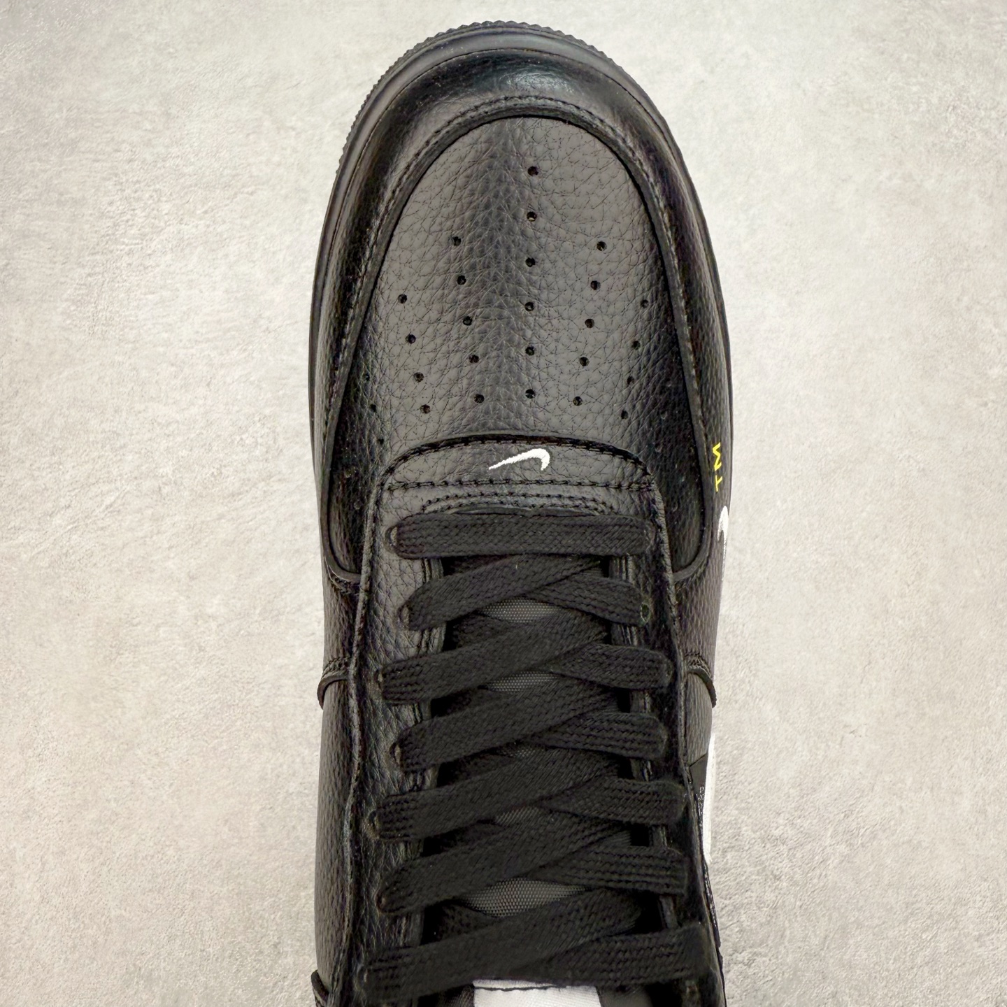 ＃福利特价‼️
NK Air Force 1´07 Low 空军一号低帮百搭休闲运动板鞋 AJ7747-