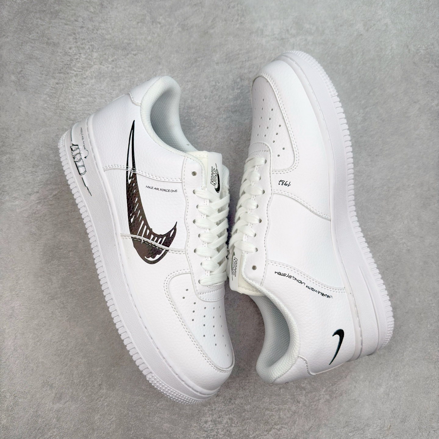 ＃福利特价‼️
NK Air Force 1´07 Low 空军一号低帮百搭休闲运动板鞋 CW7581-