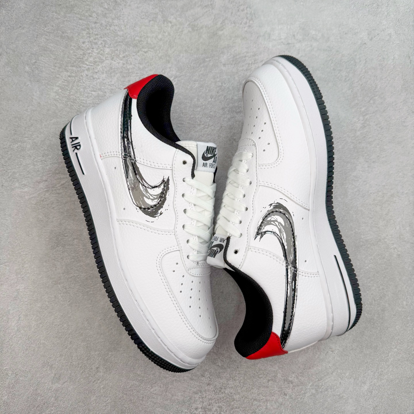 ＃福利特价‼️
NK Air Force 1´07 Low 空军一号低帮百搭休闲运动板鞋 DA4657-
