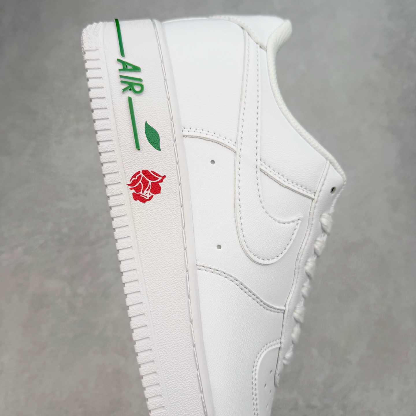 ＃福利特价‼️
NK Air Force 1´07 Low 空军一号低帮百搭休闲运动板鞋 CU6312-