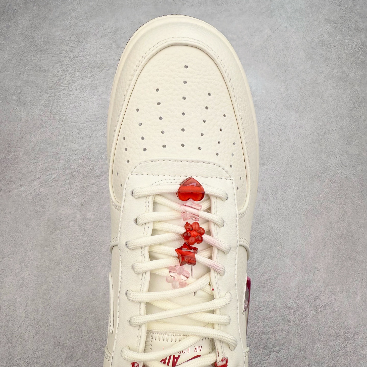 ＃福利特价‼️
NK Air Force 1´07 Low 空军一号低帮百搭休闲运动板鞋 FZ5068-