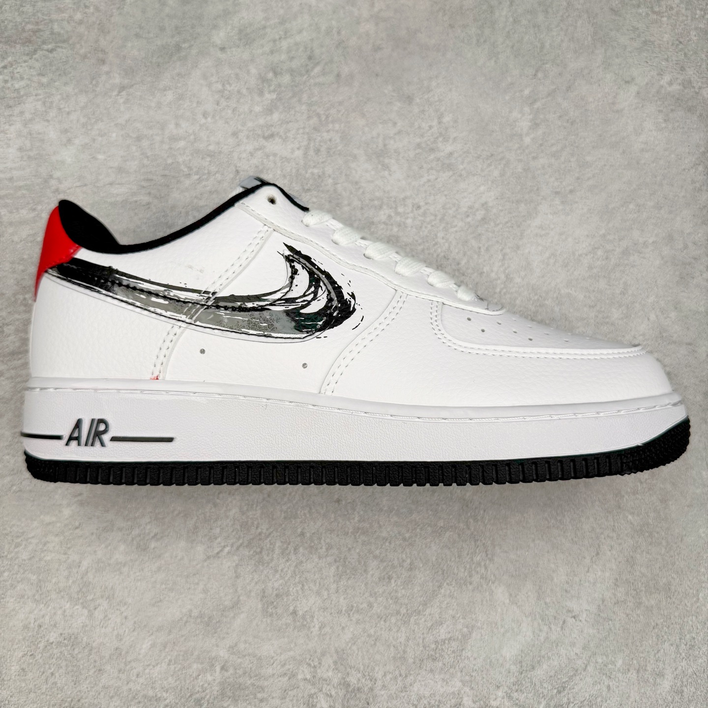 ＃福利特价‼️
NK Air Force 1´07 Low 空军一号低帮百搭休闲运动板鞋 DA4657-