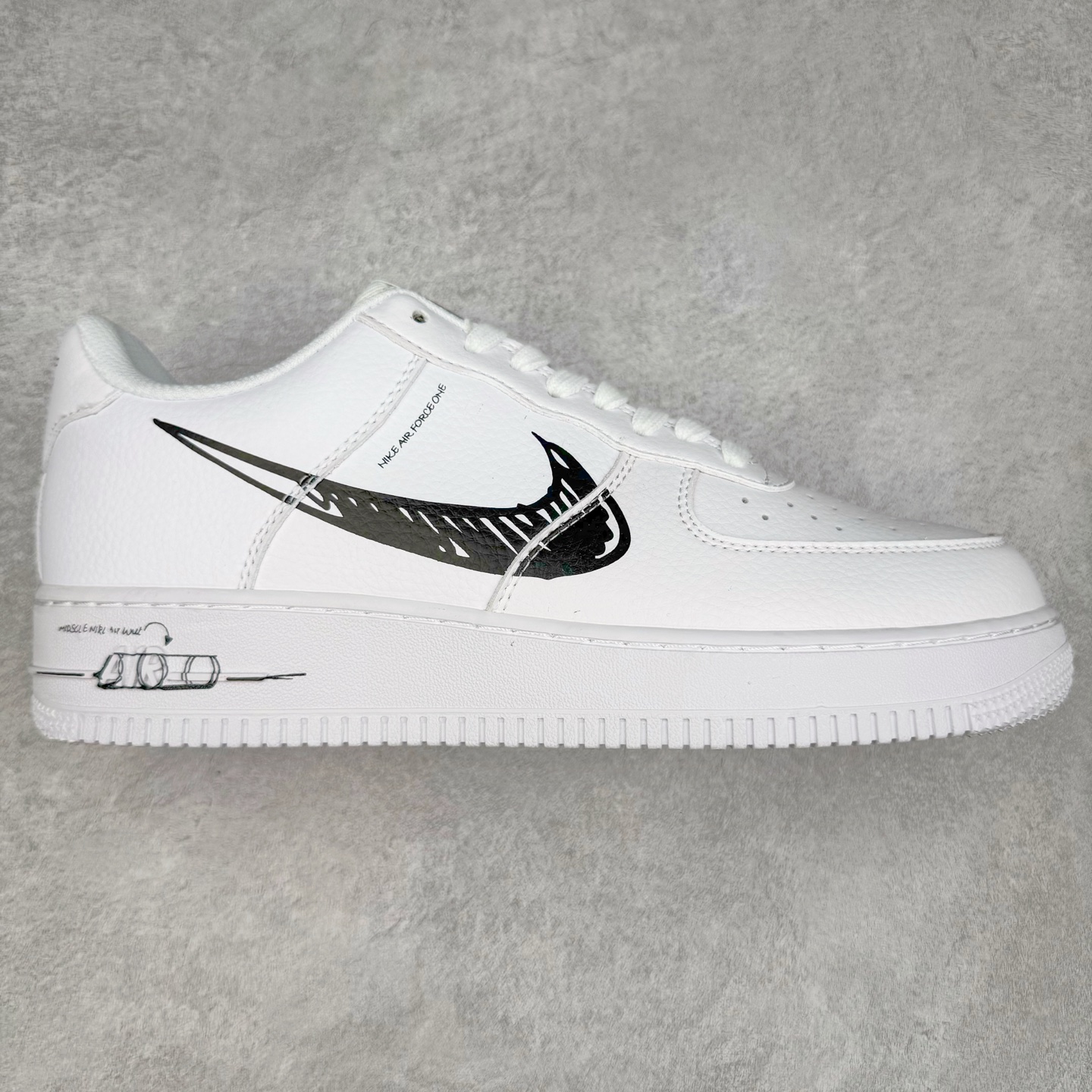 ＃福利特价‼️
NK Air Force 1´07 Low 空军一号低帮百搭休闲运动板鞋 CW7581-