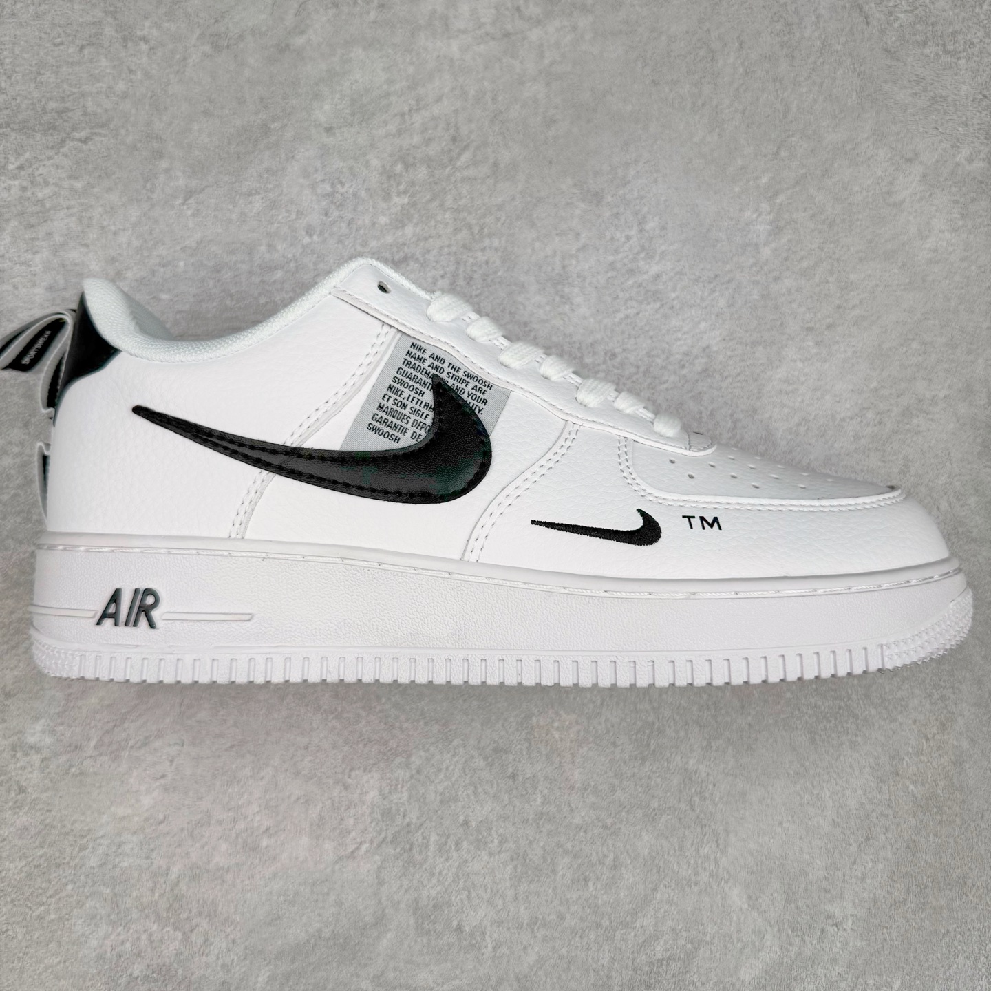 ＃福利特价‼️
NK Air Force 1´07 Low 空军一号低帮百搭休闲运动板鞋 AJ7747-