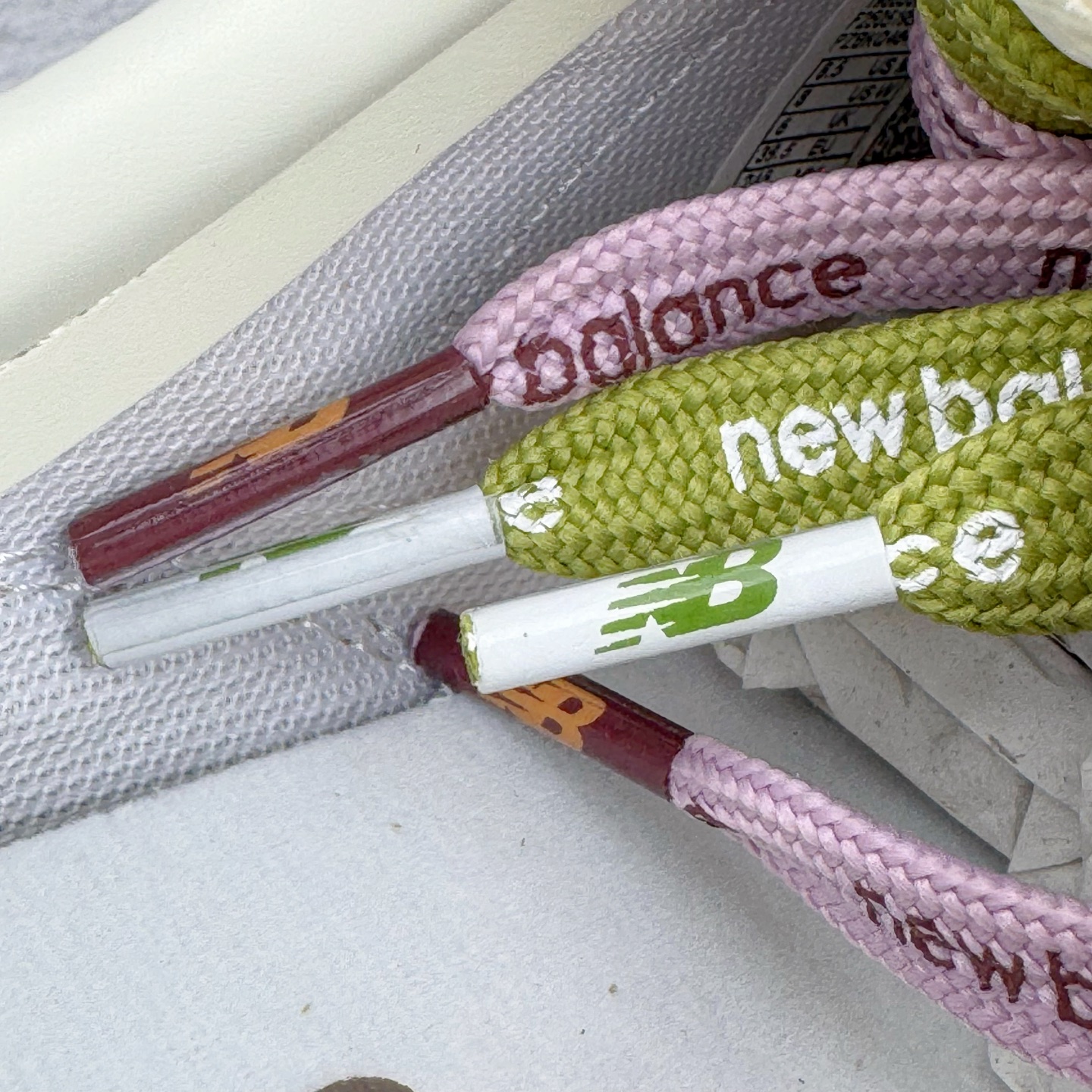 图片[11]-＃M纯原 New Balance U471AI NB新百伦织物牛剖层革春夏薄底鞋防滑耐磨平衡轻便低帮生活休闲鞋 原档数据独立私模大底 唯一正确三层组合大底 特高弹切片加持 百分百还原原鞋脚感 NB市场最强产物 防伪原标全套原楦原纸板原厂数据开发 全鞋电脑针车加持 原厂网布 原装进口头层翻毛皮料正确绒感卡色 正确中底拉帮中底网布细节 匠心打造 耗时两个月开发完成 工艺极其复杂难度可想而知 高端零售专供产物 尺码：36 37 37.5 38 38.5 39.5 40 40.5 41.5 42 42.5 43 44 44.5 45 45.5 46.5 47-选品中心