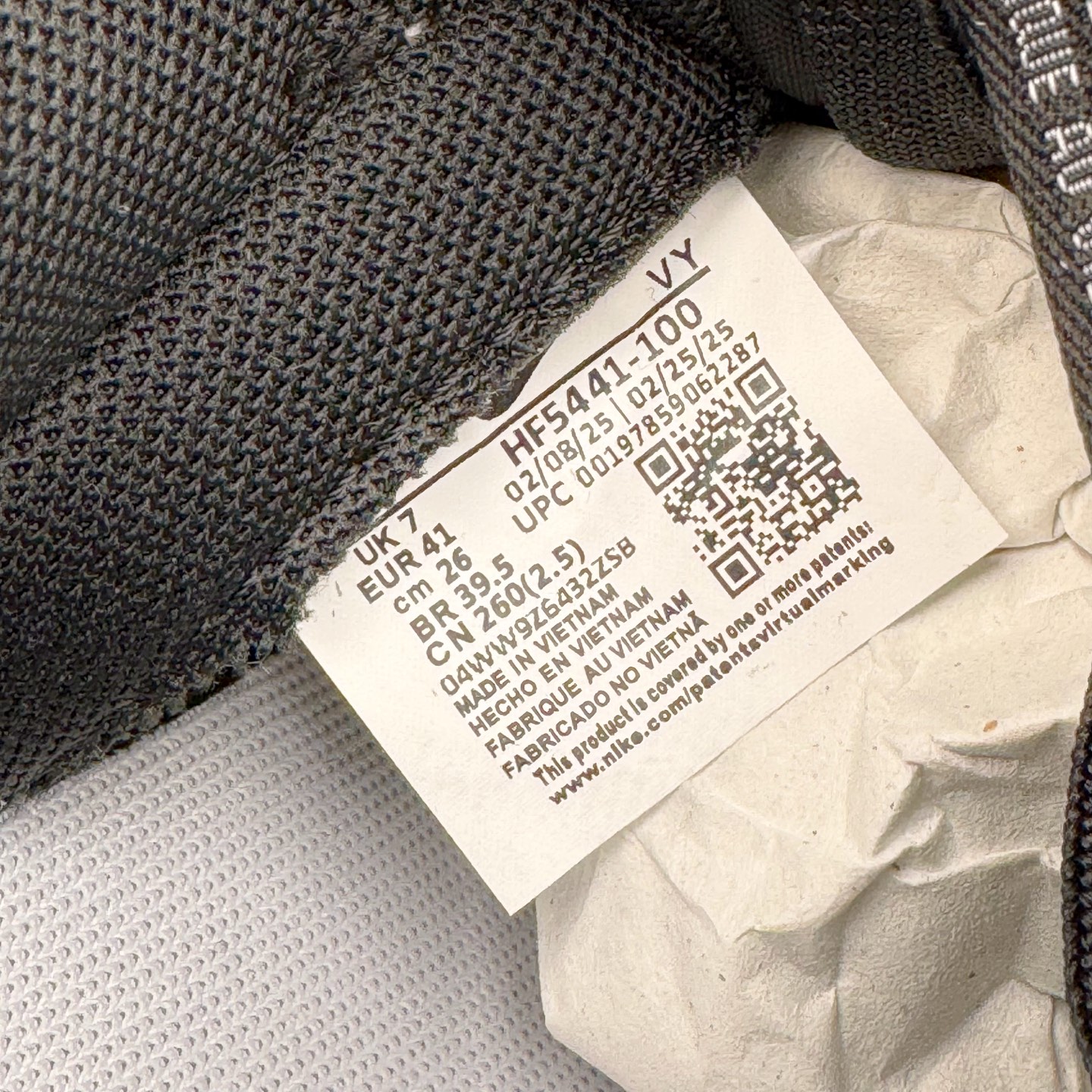 图片[12]-＃YC纯原 NK Dunk Low 黑白熊猫2.0 HF5441-100 实力大厂出品 新配色陆续开发 利润个位数只为口碑 全套原纸板楦头开发 确保原汁原味 完美呈现DUNK版型 一比一鞋头弧度高度鞋身弧度 此版本只针对中端市场 皮料材质有所更替 其他数据细节工艺流程均保持一致 绝不口嗨 细节品控鞋型随意对比 独家私模官方第六代原厂航空铝磨具打磨大底 鞋头坡度极致还原 无解鞋型 原盒原配 圈内天花板工艺 原厂玻璃冲刀 超高清洁度 全鞋零毛边皮料切割 原厂中底布点胶 中底布拉帮走线遵循公司 尺码：36 36.5 37.5 38 38.5 39 40 40.5 41 42 42.5 43 44 44.5 45 46-选品中心