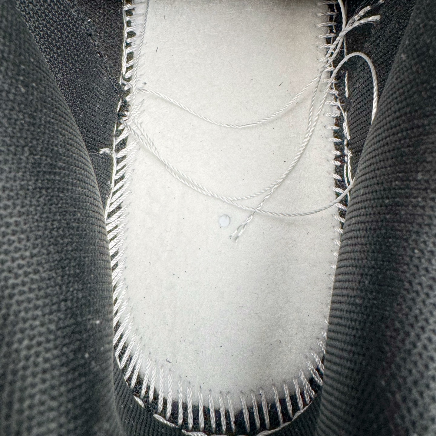 图片[10]-＃YC纯原 NK Dunk Low 黑白熊猫2.0 HF5441-100 实力大厂出品 新配色陆续开发 利润个位数只为口碑 全套原纸板楦头开发 确保原汁原味 完美呈现DUNK版型 一比一鞋头弧度高度鞋身弧度 此版本只针对中端市场 皮料材质有所更替 其他数据细节工艺流程均保持一致 绝不口嗨 细节品控鞋型随意对比 独家私模官方第六代原厂航空铝磨具打磨大底 鞋头坡度极致还原 无解鞋型 原盒原配 圈内天花板工艺 原厂玻璃冲刀 超高清洁度 全鞋零毛边皮料切割 原厂中底布点胶 中底布拉帮走线遵循公司 尺码：36 36.5 37.5 38 38.5 39 40 40.5 41 42 42.5 43 44 44.5 45 46-选品中心