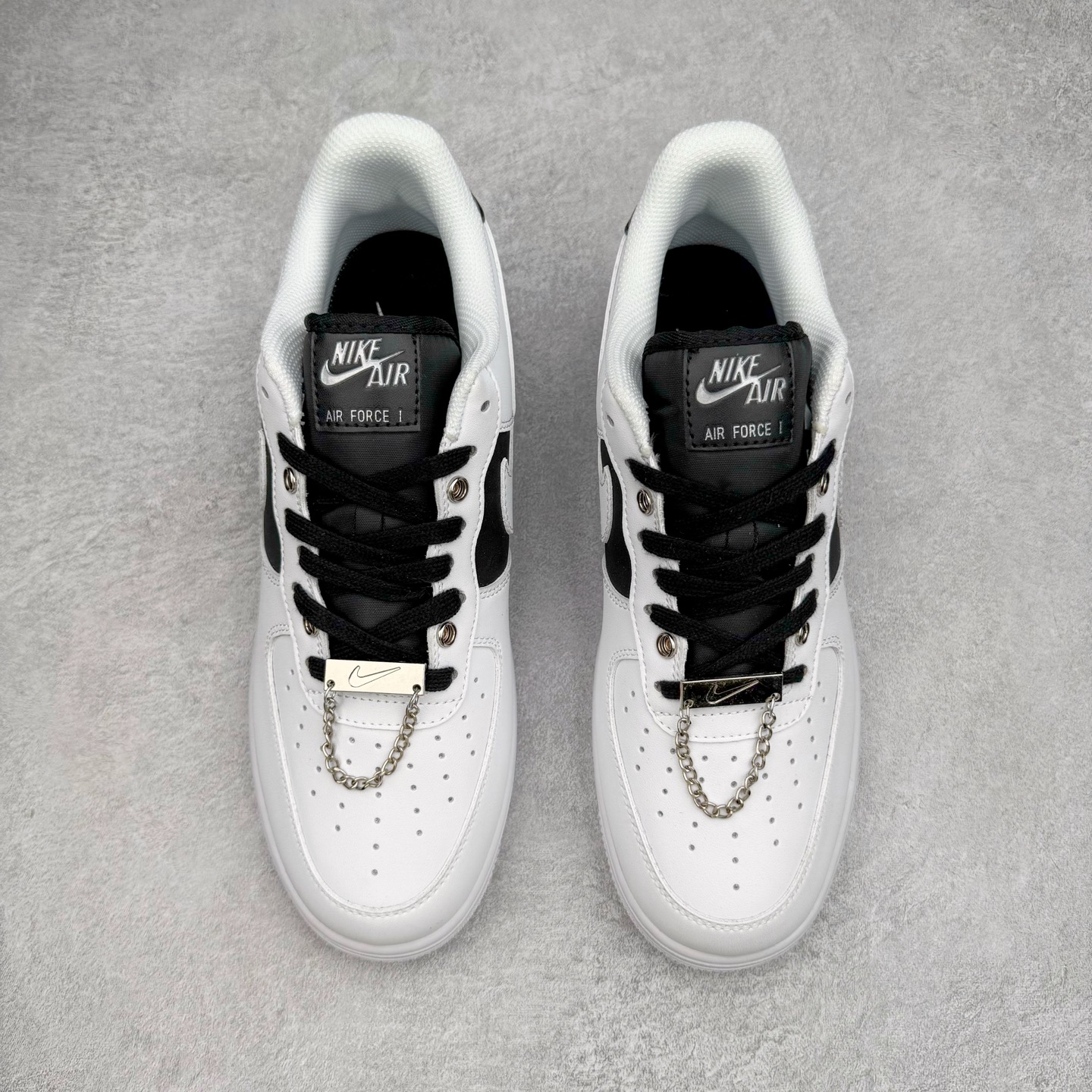 ＃福利特价‼️
NK Air Force 1´07 Low 空军一号低帮百搭休闲运动板鞋 DA8571-