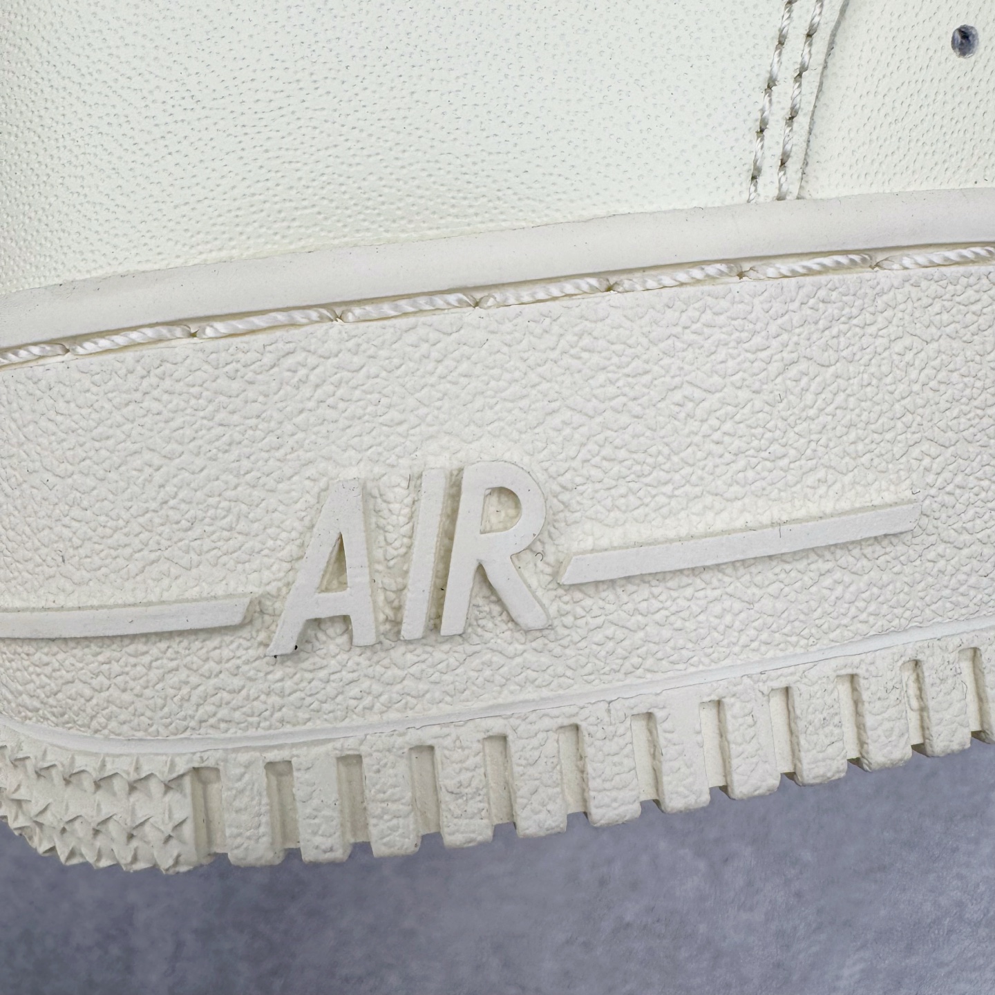 ＃福利特价‼️
NK Air Force 1´07 Low 空军一号低帮百搭休闲运动板鞋 DM0211-