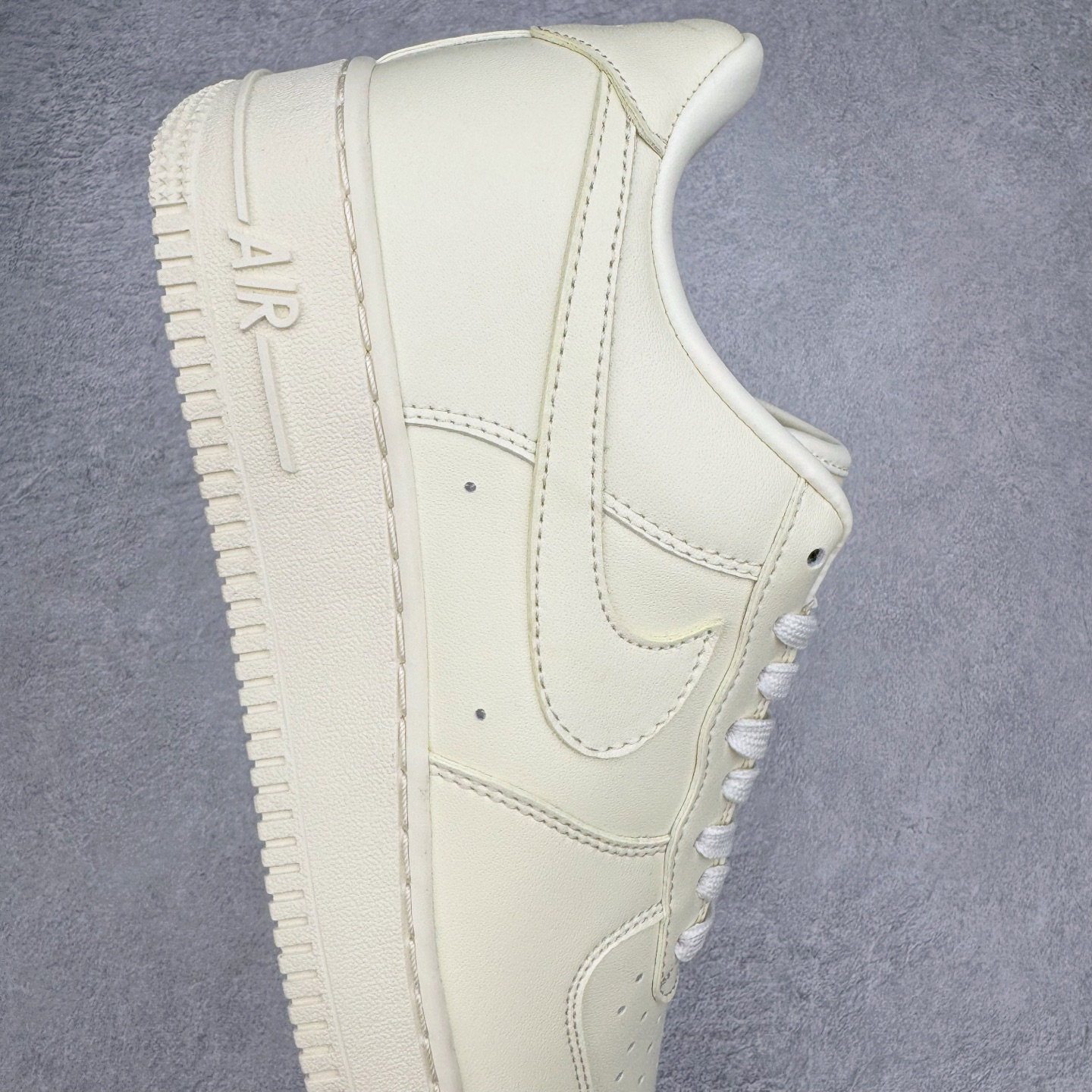 ＃福利特价‼️
NK Air Force 1´07 Low 空军一号低帮百搭休闲运动板鞋 DM0211-