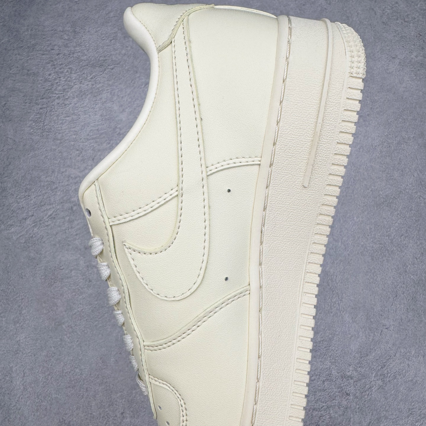 ＃福利特价‼️
NK Air Force 1´07 Low 空军一号低帮百搭休闲运动板鞋 DM0211-