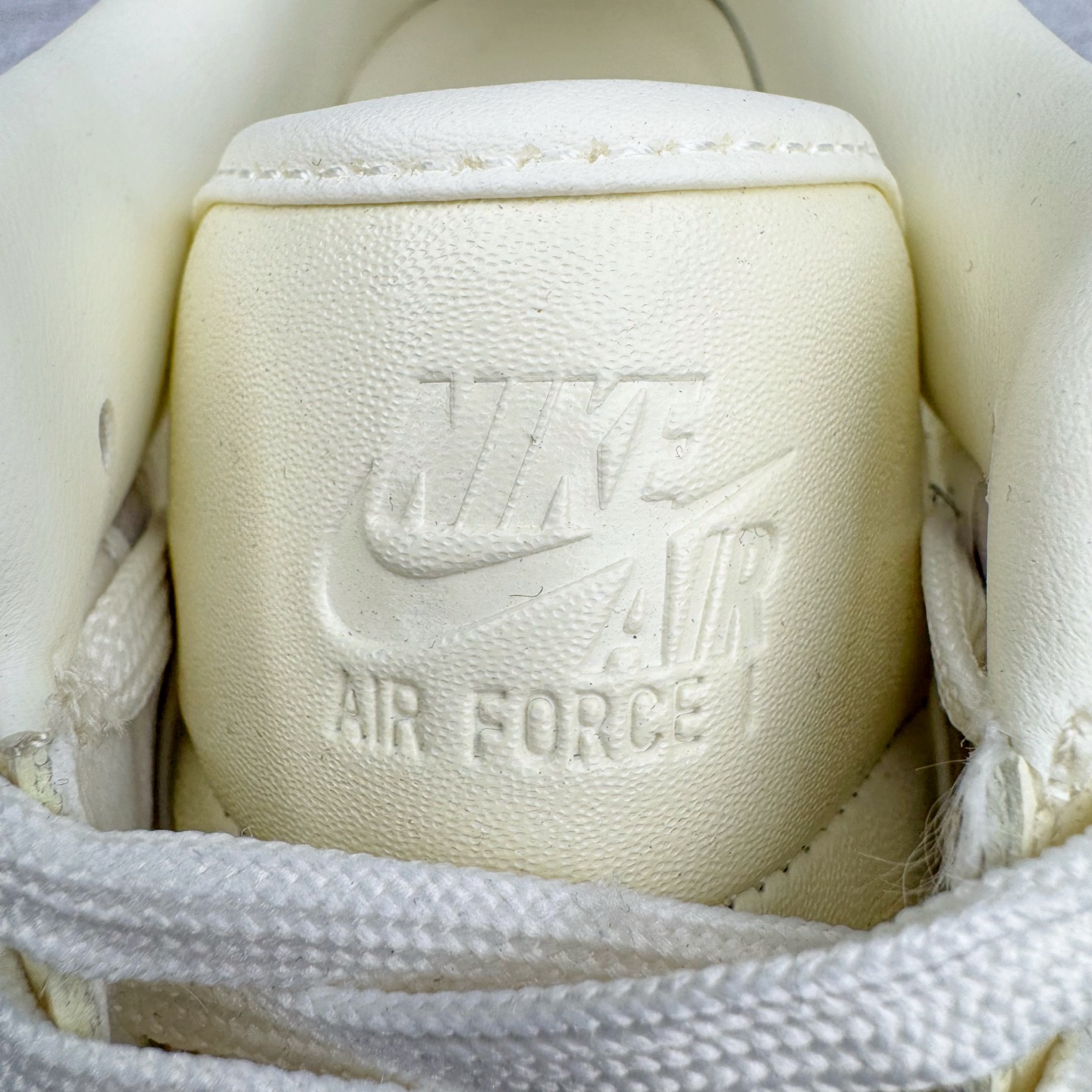＃福利特价‼️
NK Air Force 1´07 Low 空军一号低帮百搭休闲运动板鞋 DM0211-