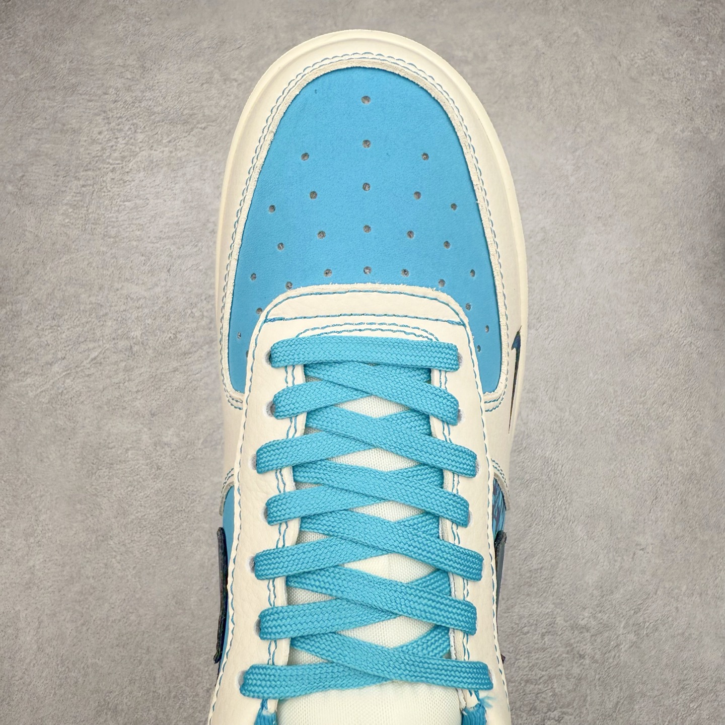 图片[4]-NK Air Force 1´07 Low 空军一号低帮百搭休闲运动板鞋 KK1988-088 柔软、弹性十足的缓震性能和出色的中底设计 横跨复古与现代的外型结合 造就出风靡全球 三十多年的Force 1 直到今天还深受青睐 实拍调校N版已经零色差零失真 百分百还原实物色彩所见即所得 不存在货不对板色差等低级问题 选购参考实物拍摄 不混卖不参货 只用心做好货严格选品 承诺混一赔十 尺码：36 36.5 37.5 38 38.5 39 40 40.5 41 42 42.5 43 44 44.5 45-选品中心