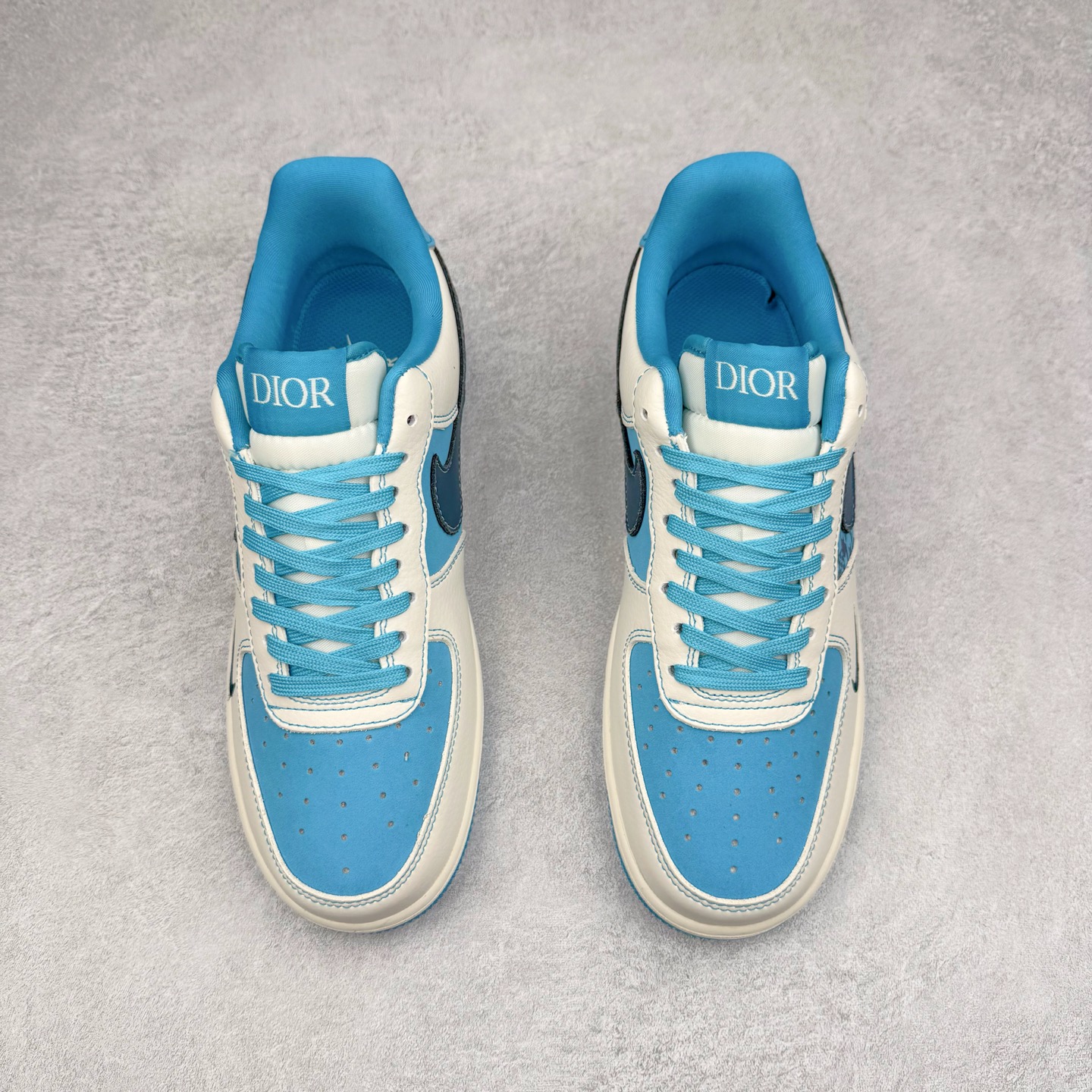 图片[2]-NK Air Force 1´07 Low 空军一号低帮百搭休闲运动板鞋 KK1988-088 柔软、弹性十足的缓震性能和出色的中底设计 横跨复古与现代的外型结合 造就出风靡全球 三十多年的Force 1 直到今天还深受青睐 实拍调校N版已经零色差零失真 百分百还原实物色彩所见即所得 不存在货不对板色差等低级问题 选购参考实物拍摄 不混卖不参货 只用心做好货严格选品 承诺混一赔十 尺码：36 36.5 37.5 38 38.5 39 40 40.5 41 42 42.5 43 44 44.5 45-选品中心