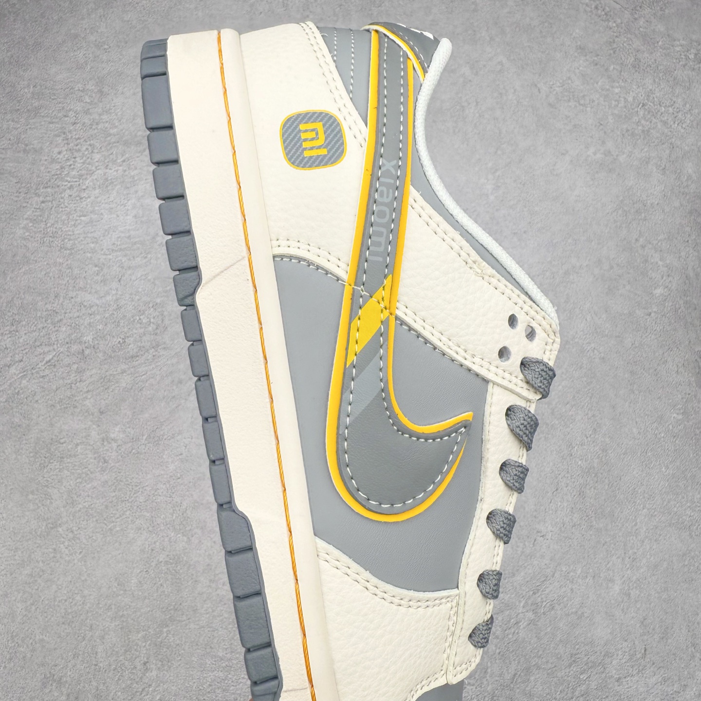 图片[6]-NK Dunk Low 定制配色 XX3168-202 大厂出品 极力推荐 原装头层材料 独家版型蒸餾加工帶來的是更好的视觉和脚感体验大厂纯原品质出货 清洁度 电绣工艺 皮料切割干净无任何毛边 细节完美 实拍调校N版已经零色差零失真 百分百还原实物色彩所见即所得 不存在货不对板色差等低级问题 选购参考实物拍摄 不混卖不参货 只用心做好货严格选品 承诺混一赔十 尺码：36 36.5 37.5 38 38.5 39 40 40.5 41 42 42.5 43 44 44.5 45-选品中心