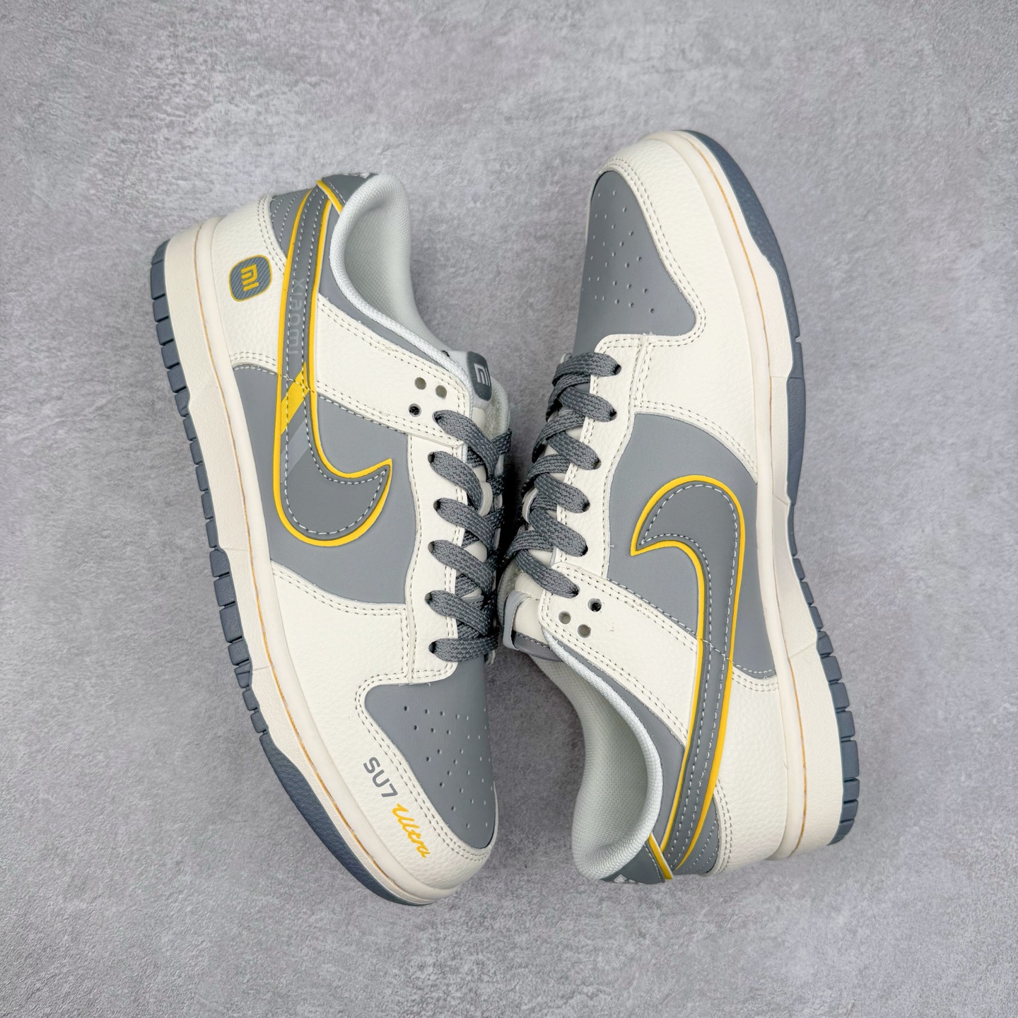 图片[3]-NK Dunk Low 定制配色 XX3168-202 大厂出品 极力推荐 原装头层材料 独家版型蒸餾加工帶來的是更好的视觉和脚感体验大厂纯原品质出货 清洁度 电绣工艺 皮料切割干净无任何毛边 细节完美 实拍调校N版已经零色差零失真 百分百还原实物色彩所见即所得 不存在货不对板色差等低级问题 选购参考实物拍摄 不混卖不参货 只用心做好货严格选品 承诺混一赔十 尺码：36 36.5 37.5 38 38.5 39 40 40.5 41 42 42.5 43 44 44.5 45-选品中心