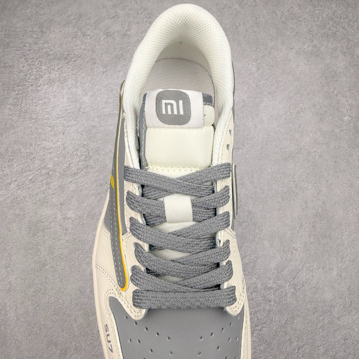 图片[5]-TS x Air Jordan AJ1 Low 倒钩低帮联名定制配色 XX3168-202 原厂内置气垫魔块 A模大底 头层小牛皮 鞋舌AJ原厂专用牛津布+AJ专用反口珍珠布+原厂无杂质高弹内里海棉+特殊封边弹力鞋带 实拍调校N版已经零色差零失真 百分百还原实物色彩所见即所得 不存在货不对板色差等低级问题 选购参考实物拍摄 不混卖不参货 只用心做好货严格选品 承诺混一赔十 尺码：36 36.5 37.5 38 38.5 39 40 40.5 41 42 42.5 43 44 44.5 45-选品中心