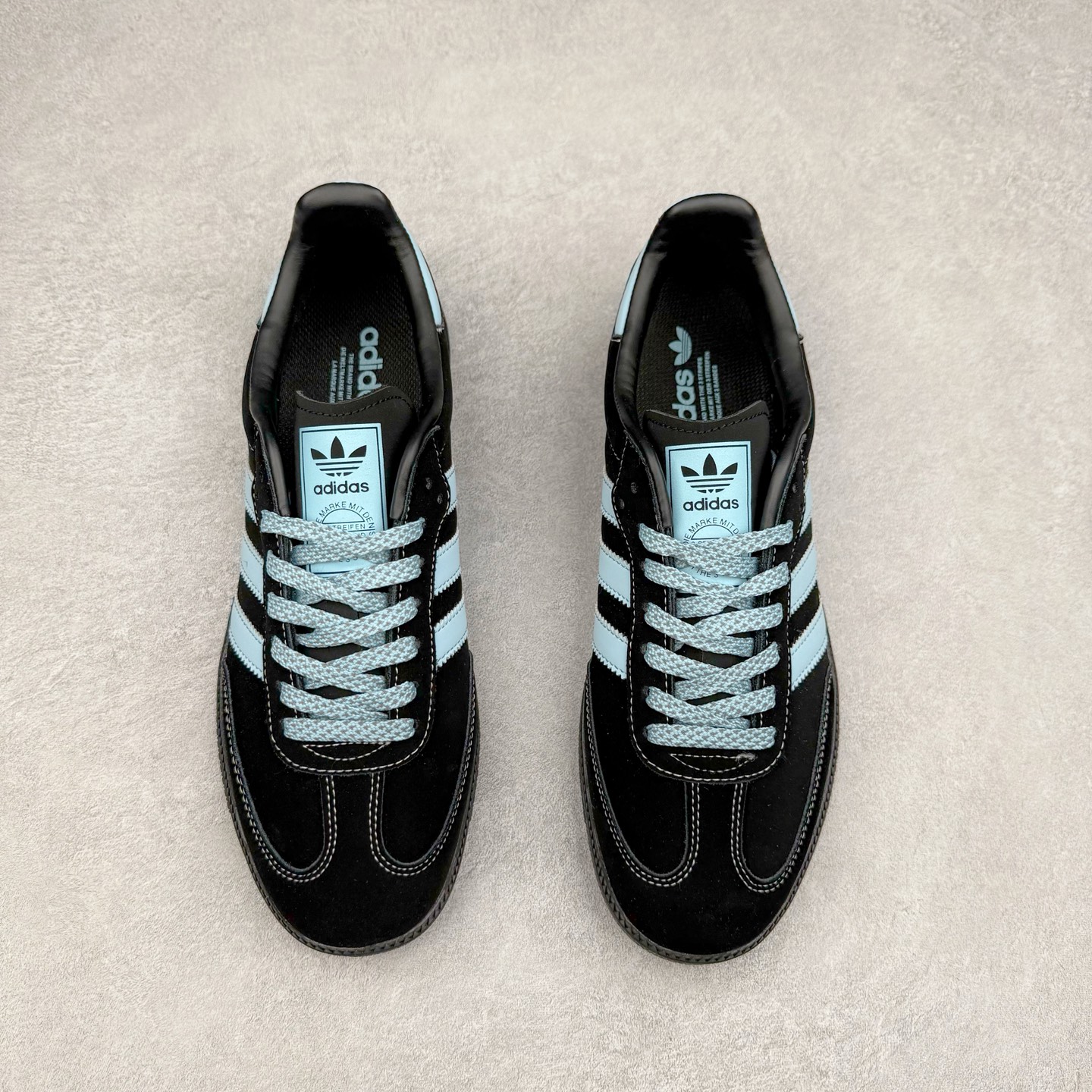 图片[2]-＃C2 AD Original Samba OG 复古经典轻便板鞋 定制配色 XR0003 这款桑巴鞋展示了高质量的工艺 带有装饰的超锁缝制和无缝的手感 柔软、柔软的皮革造型和标志性的3条纹完成了精致的外观 正规合身鞋带 鞋面上有绒面鞋垫 橡胶鞋底 享受正畸套筒软感 自50年代首次亮相以来就一直在赢得粉丝的青睐 尺码：36 36.5 37.5 38 38.5 39 40 40.5 41 42 42.5 43 44 44.5 45-选品中心