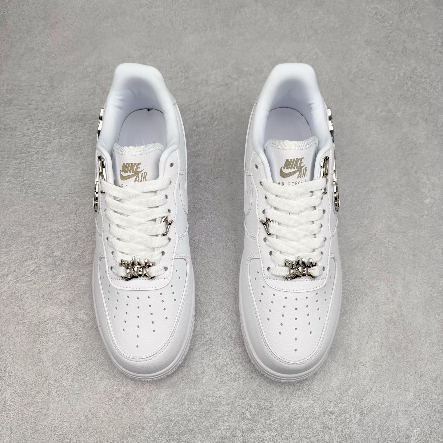 ＃福利特价‼️
NK Air Force 1´07 Low 空军一号低帮百搭休闲运动板鞋 FW3616-