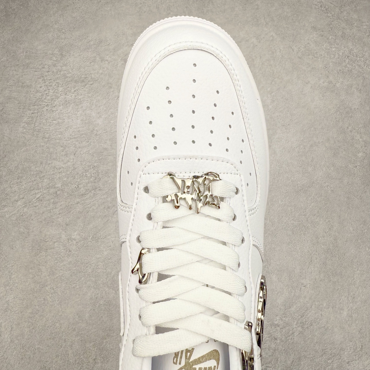 ＃福利特价‼️
NK Air Force 1´07 Low 空军一号低帮百搭休闲运动板鞋 FW3616-