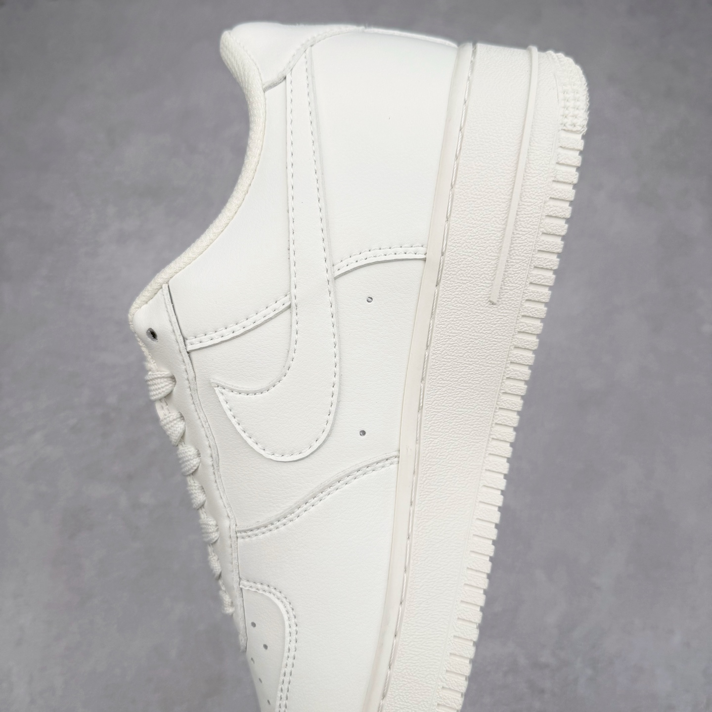＃福利特价‼️
NK Air Force 1´07 Low 空军一号低帮百搭休闲运动板鞋 IF1686-