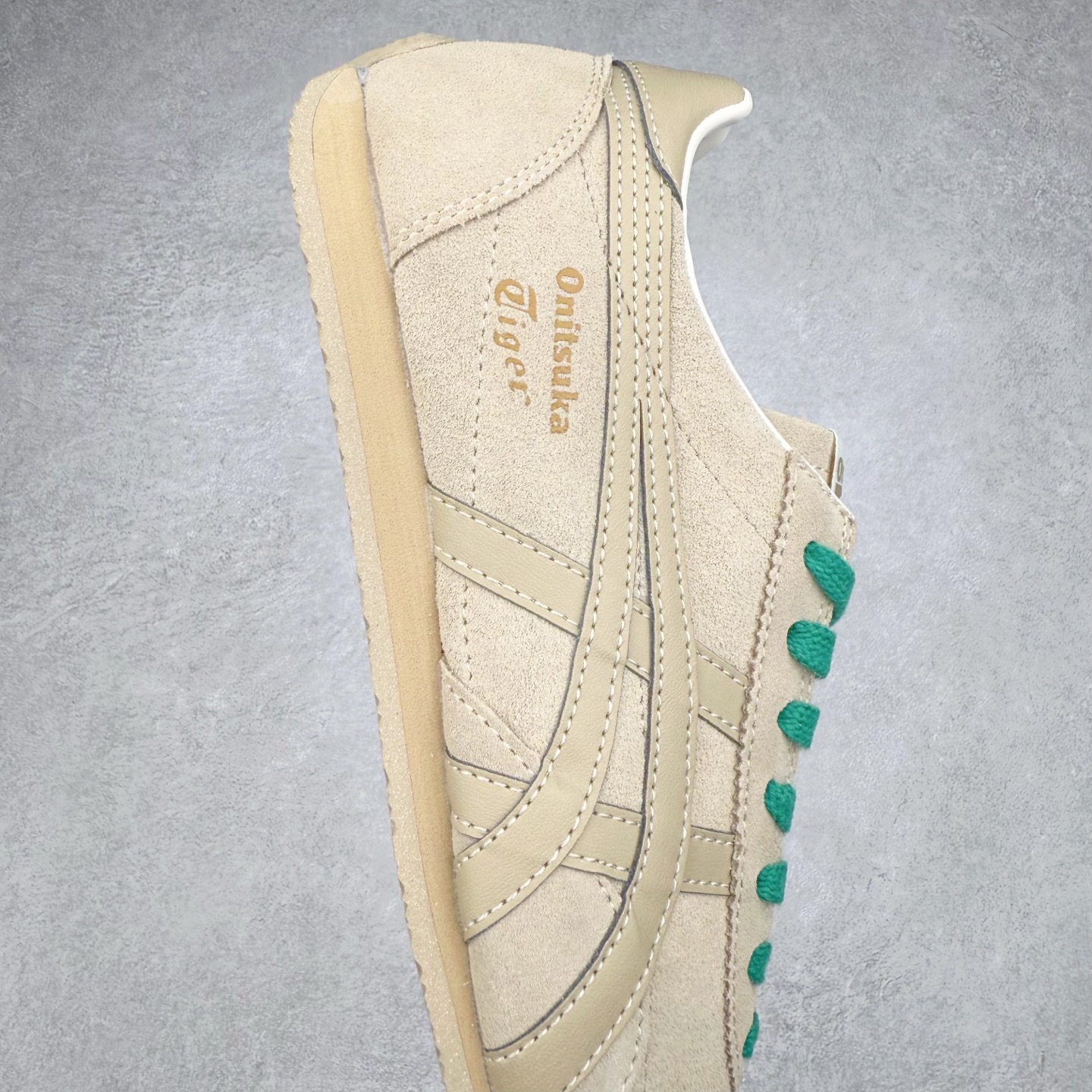 图片[6]-Onitsuka Tiger Runspark 鬼冢虎火星运动系列田径钉复古经典百搭皮革休闲慢跑鞋 鬼塚虎从运动中汲取灵感，并致力于打造融合舒适感受与创新设计的时尚品牌。品牌的设计风格既体现了对传统的致敬，同时也表达了对精致风格和现代创意的推崇。我们提供独具个性的全系列产品，打造从头到脚的整体穿搭。每件产品皆以精湛工艺匠心打造，细节考究，品质出众。尺码：36 37 37.5 38 39 39.5 40.5 41.5 42 42.5 43.5 44 45-选品中心
