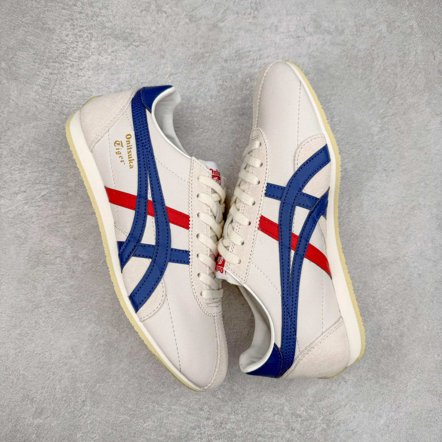 图片[3]-Onitsuka Tiger Runspark 鬼冢虎火星运动系列田径钉复古经典百搭皮革休闲慢跑鞋 鬼塚虎从运动中汲取灵感，并致力于打造融合舒适感受与创新设计的时尚品牌。品牌的设计风格既体现了对传统的致敬，同时也表达了对精致风格和现代创意的推崇。我们提供独具个性的全系列产品，打造从头到脚的整体穿搭。每件产品皆以精湛工艺匠心打造，细节考究，品质出众。尺码：36 37 37.5 38 39 39.5 40.5 41.5 42 42.5 43.5 44 45-选品中心